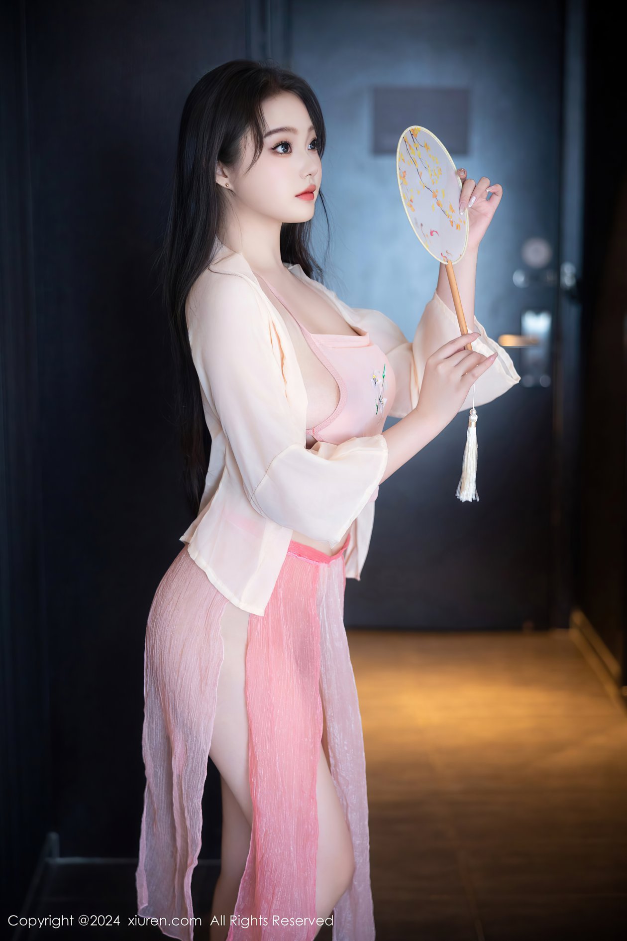 [XIUREN秀人网] 2024.09.26 NO.9211 潘多拉哦 [59P-574MB]