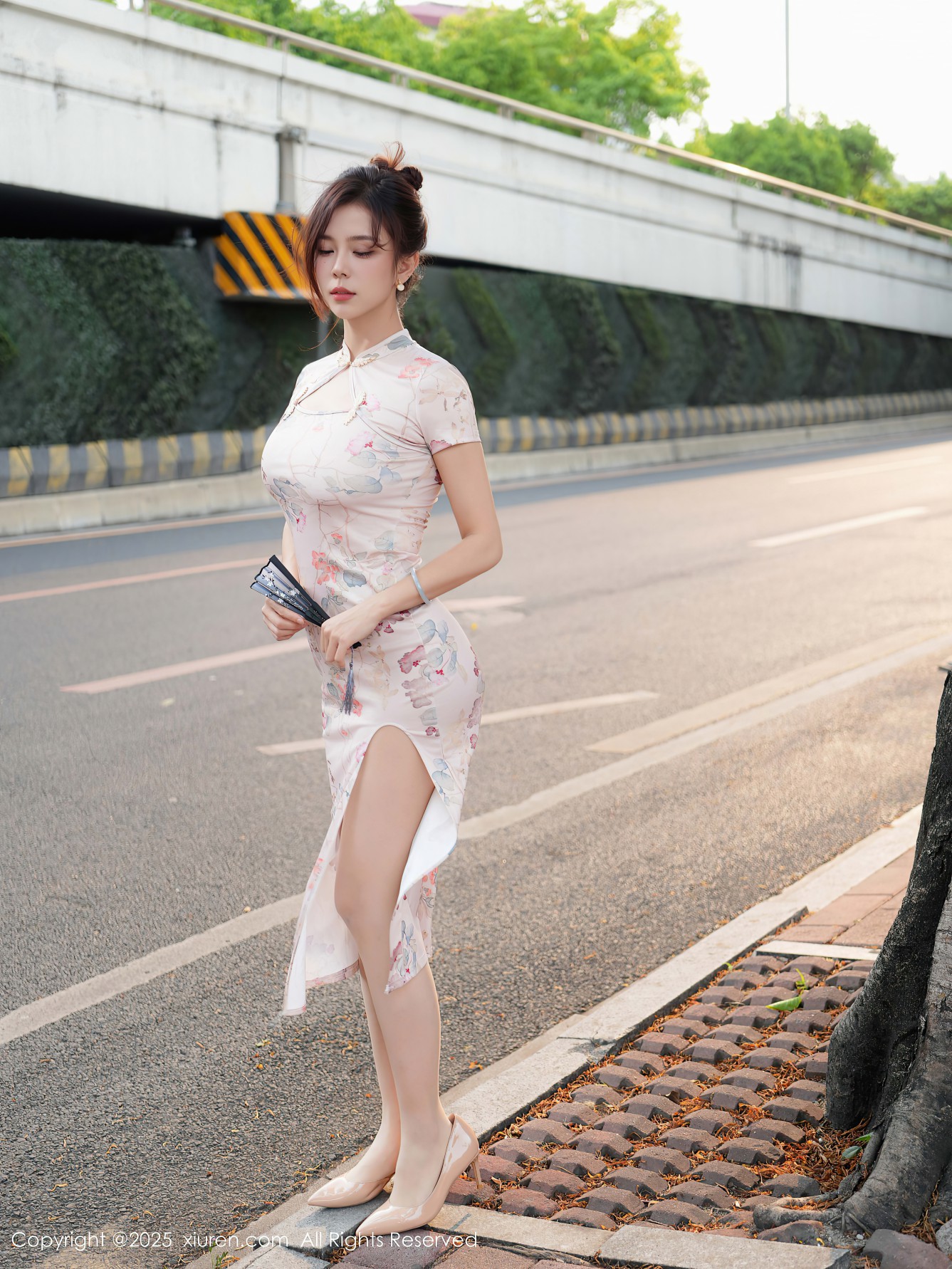 [XIUREN秀人网] 2025.06.17 NO.10419 玫瑰我爱你 [79P-984MB]