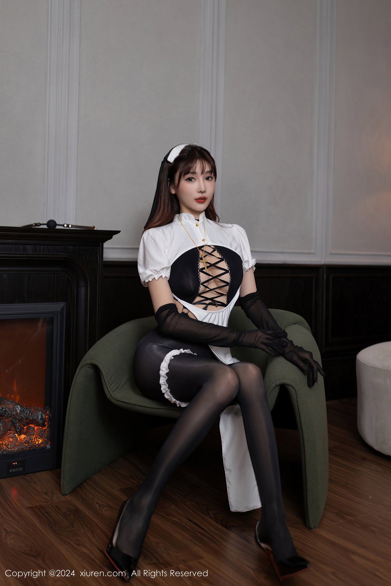 [XIUREN秀人网] 2024.09.26 NO.9216 陆萱萱 [77P-774MB]