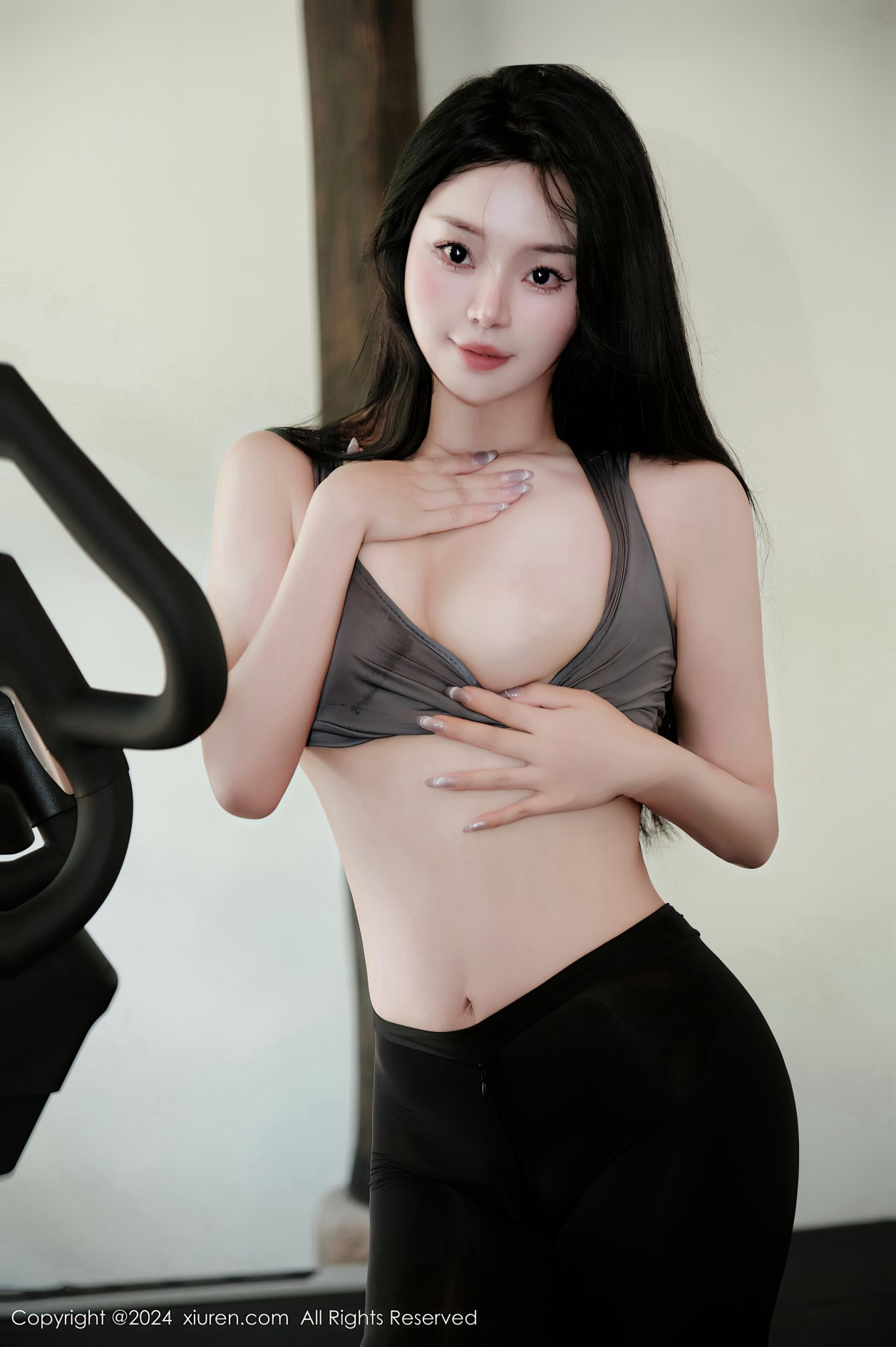 [XIUREN秀人网] 2024.12.03 NO.9540 麦田 [82P-776MB]