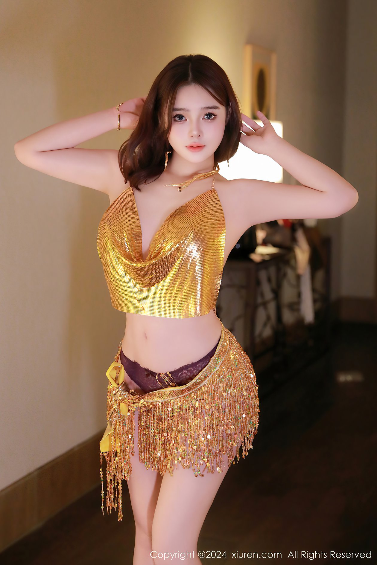 [XIUREN秀人网] 2024.12.04 NO.9545 麻布学妹 [52P-629MB]