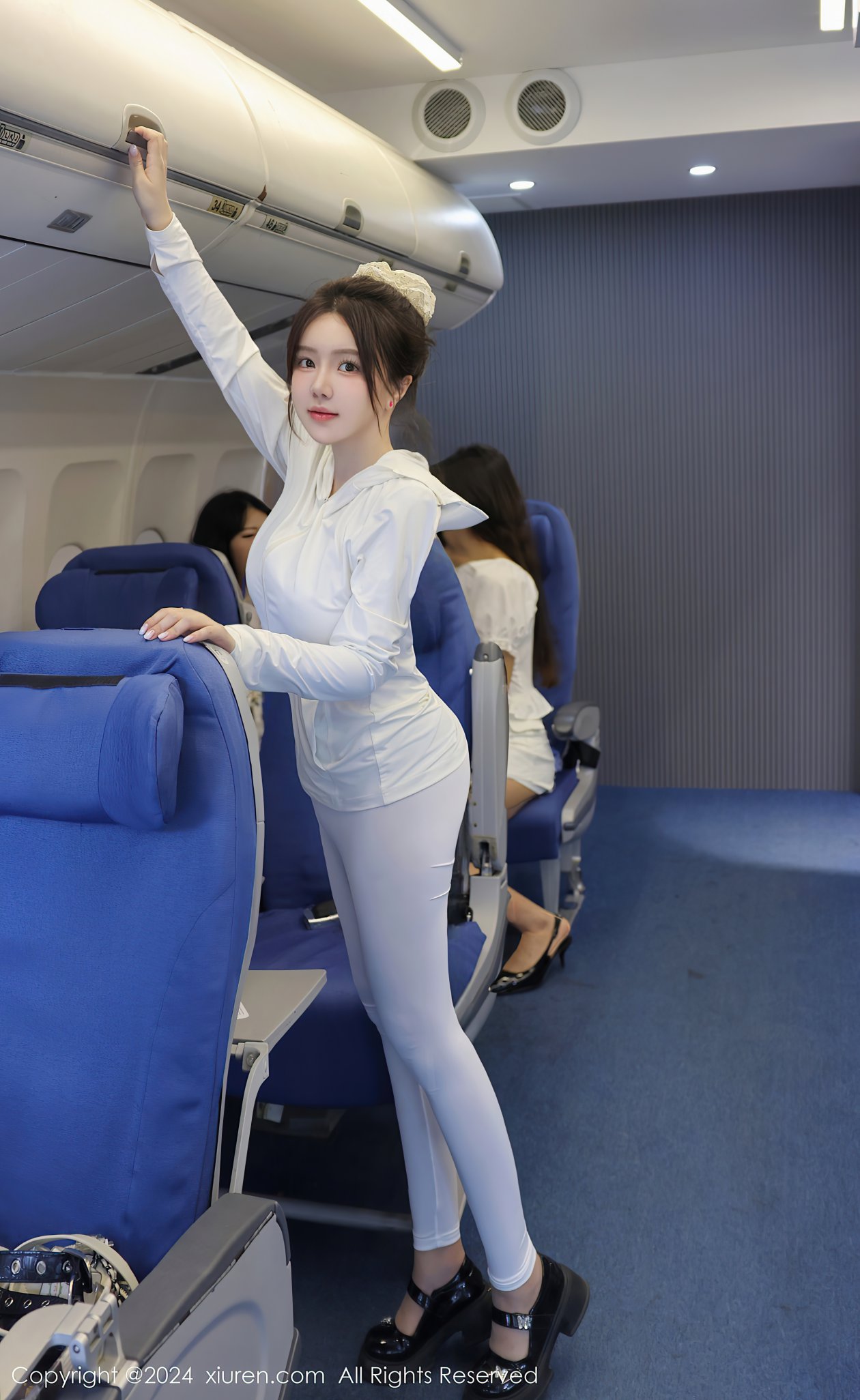 [XIUREN秀人网] 2024.12.06 NO.9559 小薯条nienie [57P-711MB]
