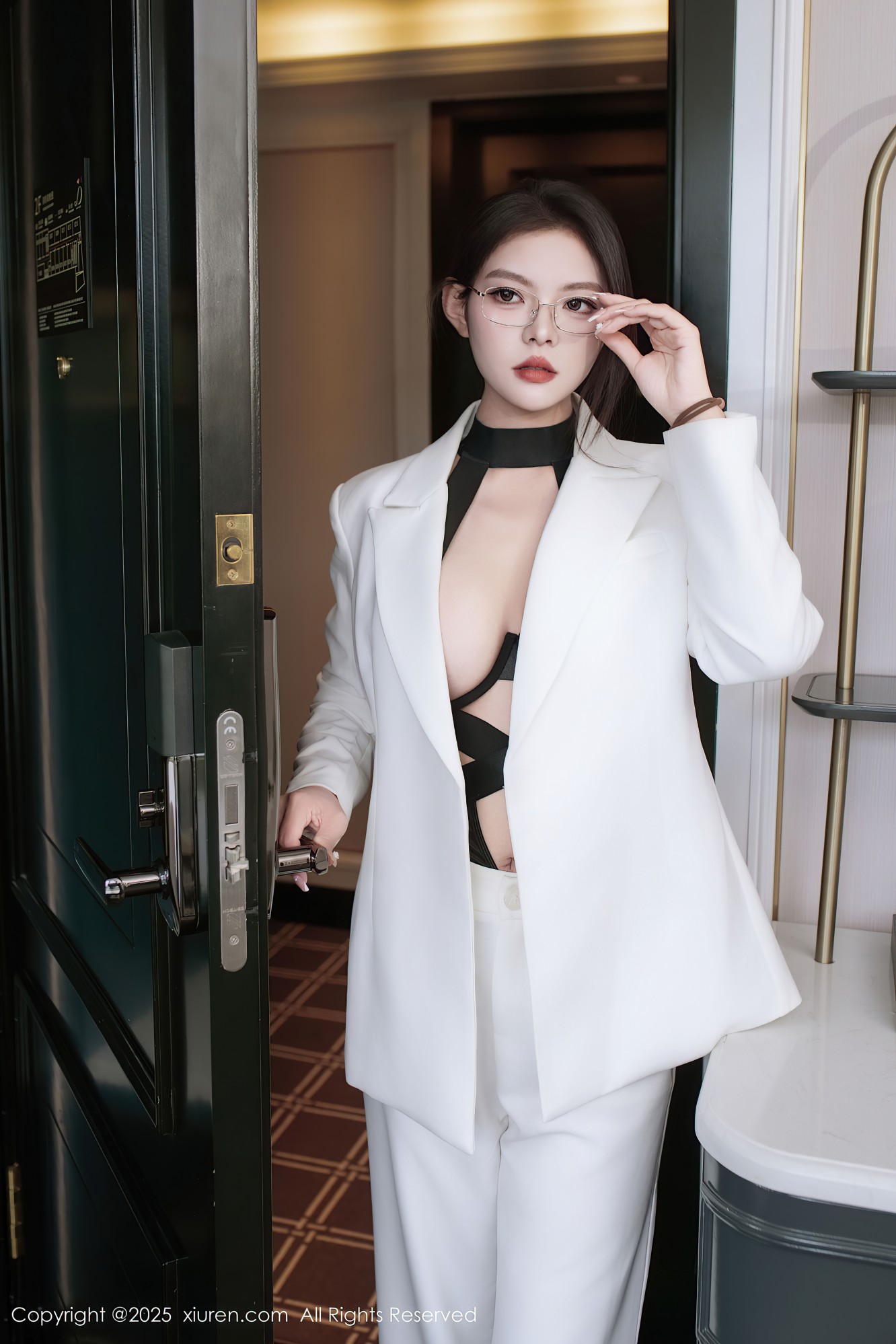 [XIUREN秀人网] 2025.06.26 NO.10464 冬安 [94P-933MB]