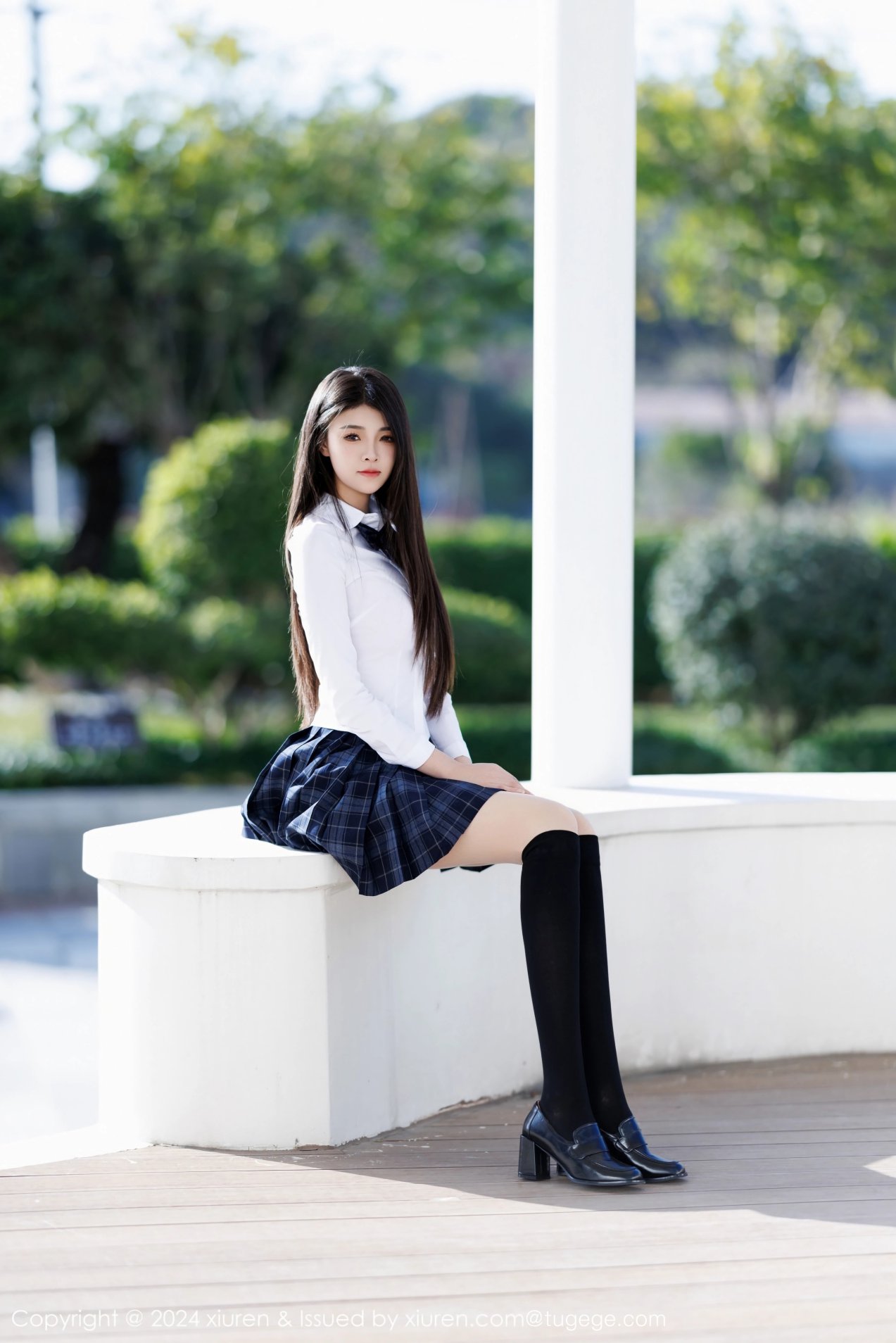 [XIUREN秀人网] 2024.10.17 NO.9303 美少女@ [72P-688MB]