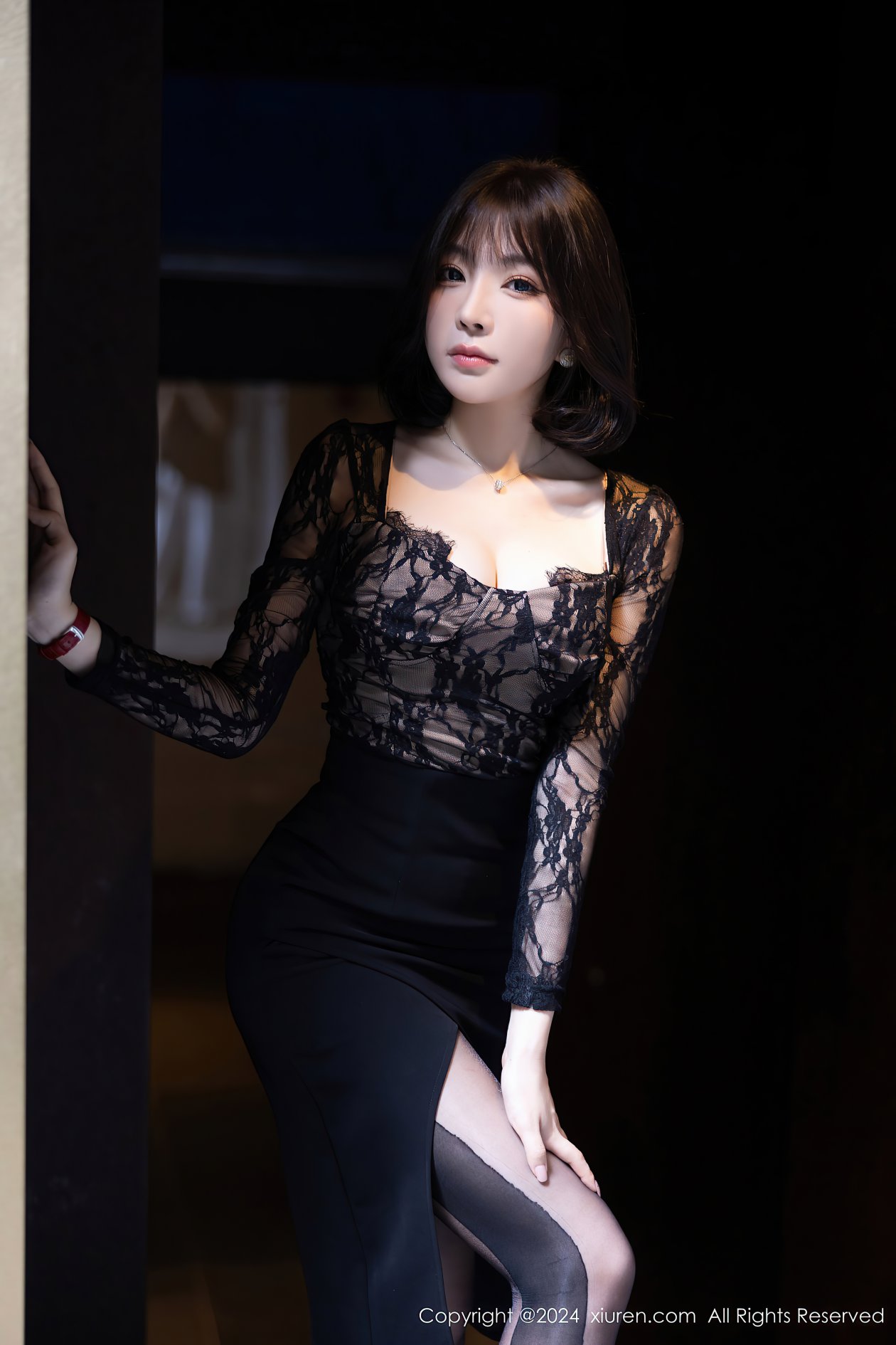 [XIUREN秀人网] 2024.10.09 NO.9257 徐莉芝Booty [94P-763MB]