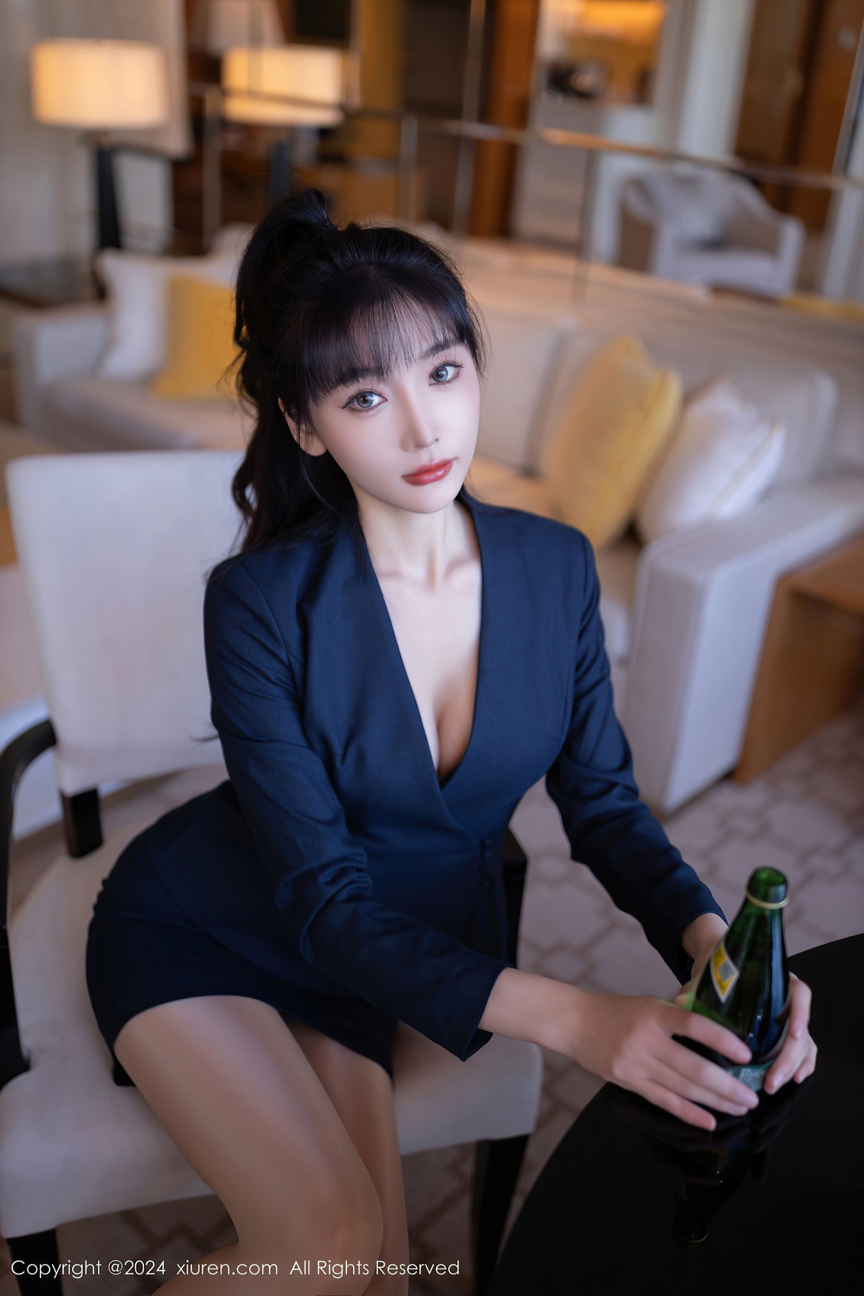 [XIUREN秀人网] 2024.10.10 NO.9263 陆萱萱 [80P-735MB]
