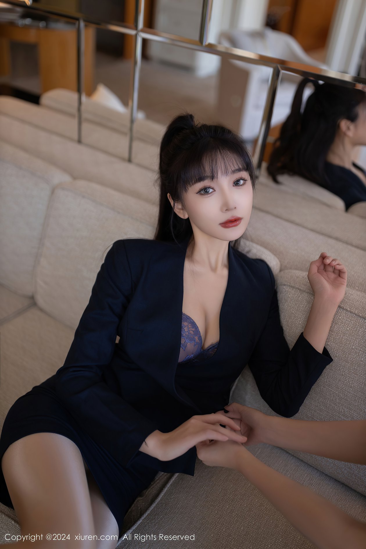 [XIUREN秀人网] 2024.10.10 NO.9263 陆萱萱 [80P-735MB]
