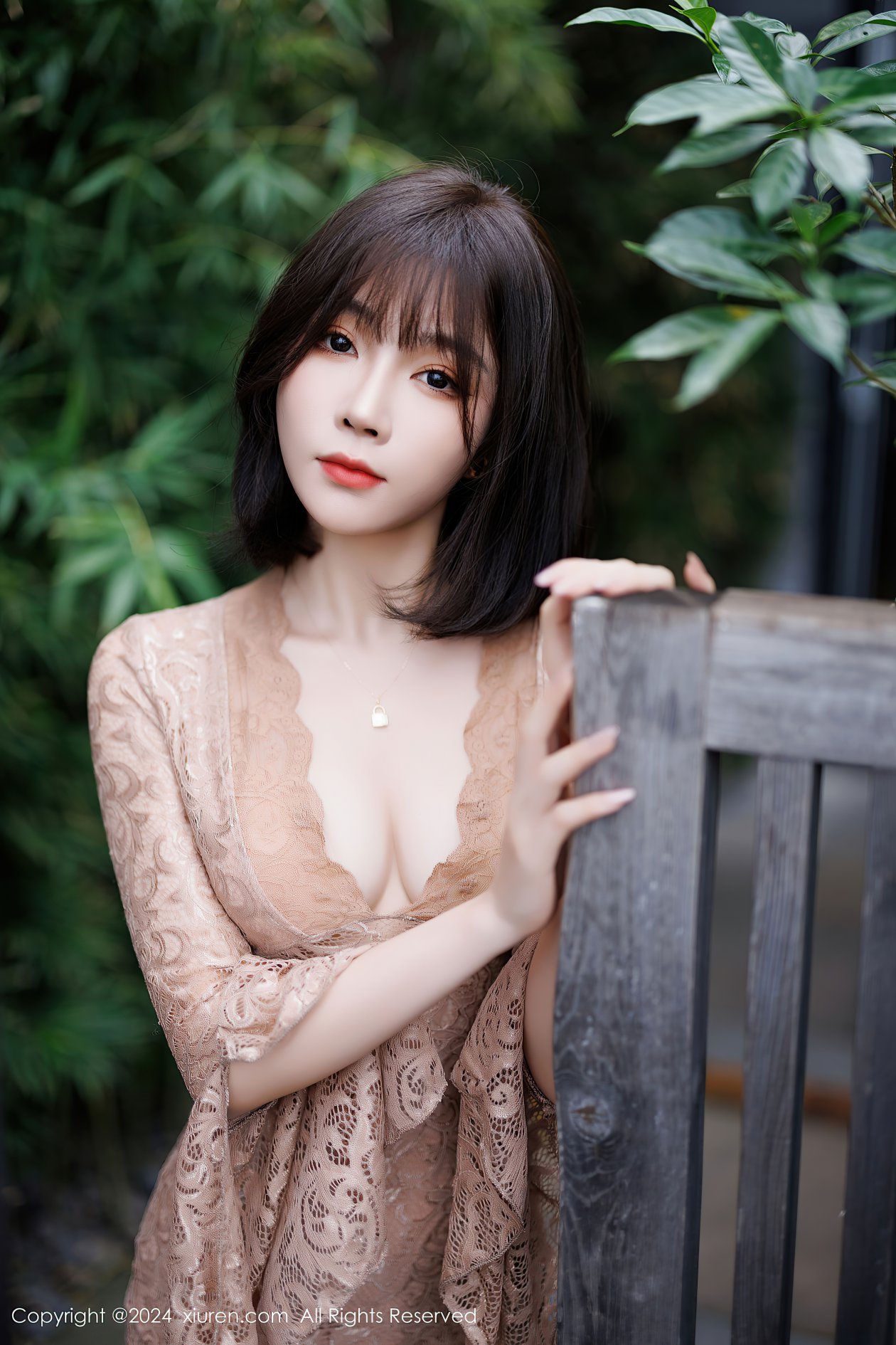 [XIUREN秀人网] 2024.11.07 NO.9412 徐莉芝Booty [91P-852MB]
