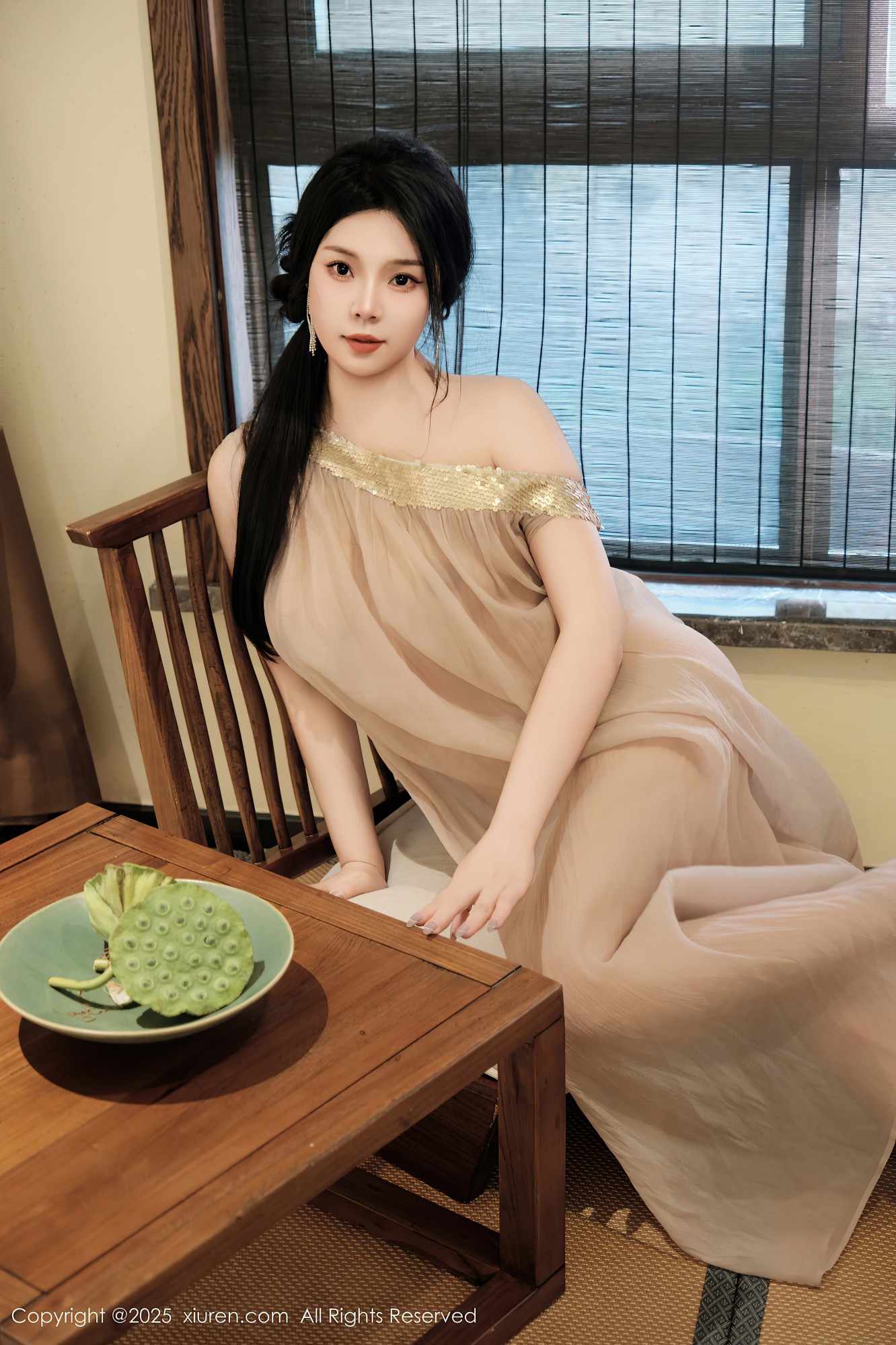 [XIUREN秀人网] 2025.07.03 NO.10500 麦田 [50P-653MB]