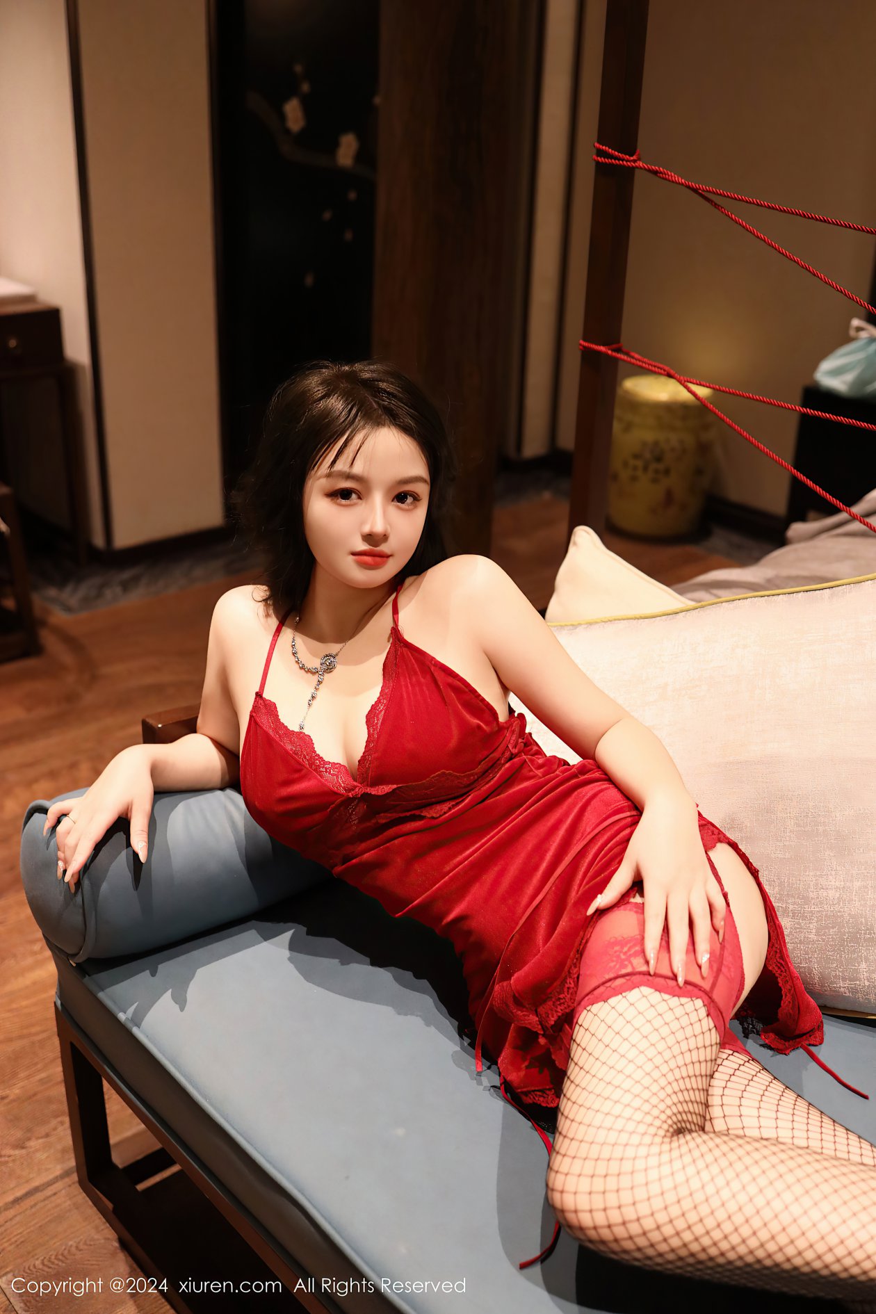 [XIUREN秀人网] 2024.11.18 NO.9461 沈思怡 [59P-636MB]