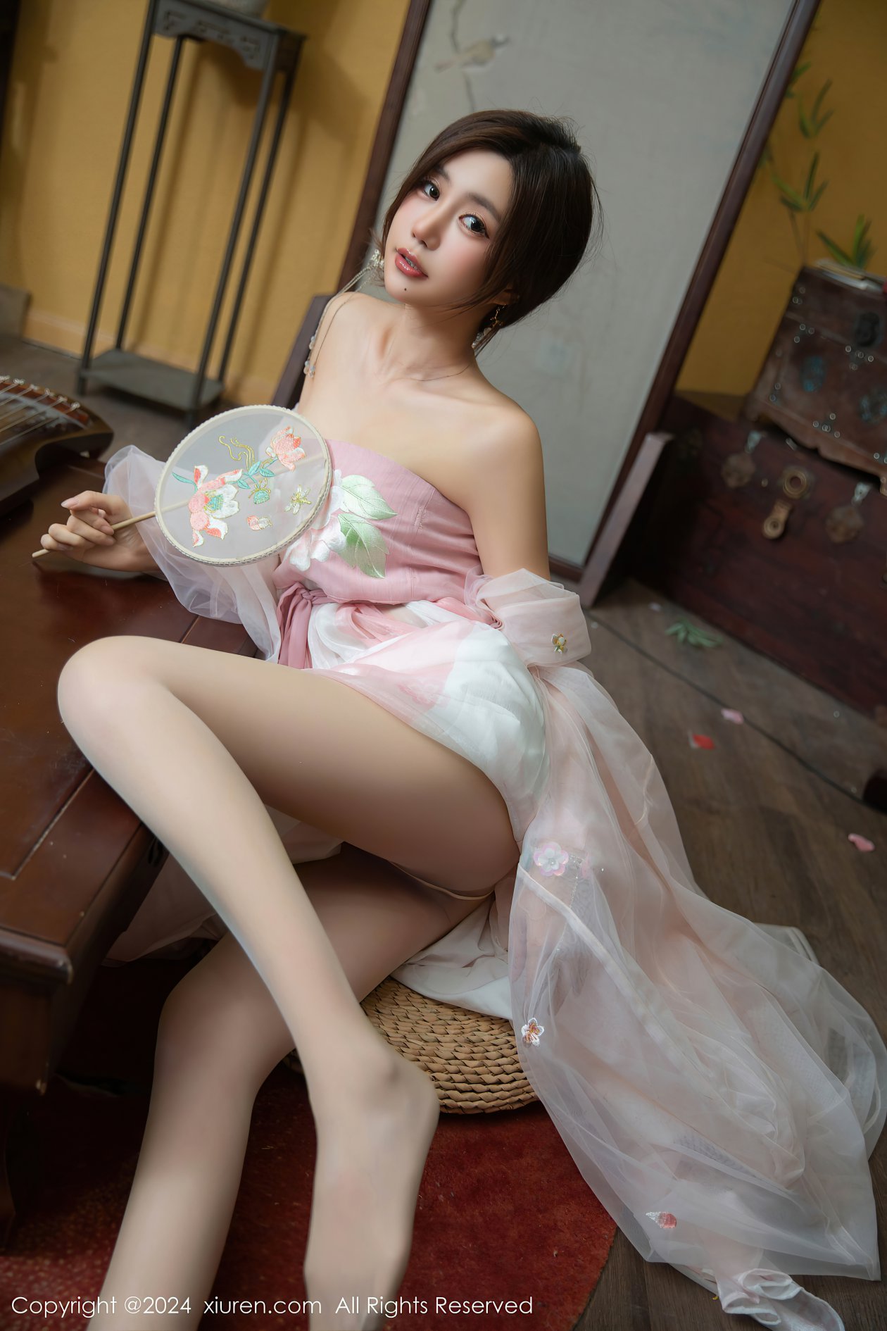 [XIUREN秀人网] 2024.11.20 NO.9475 绮里嘉ula [80P-803MB]