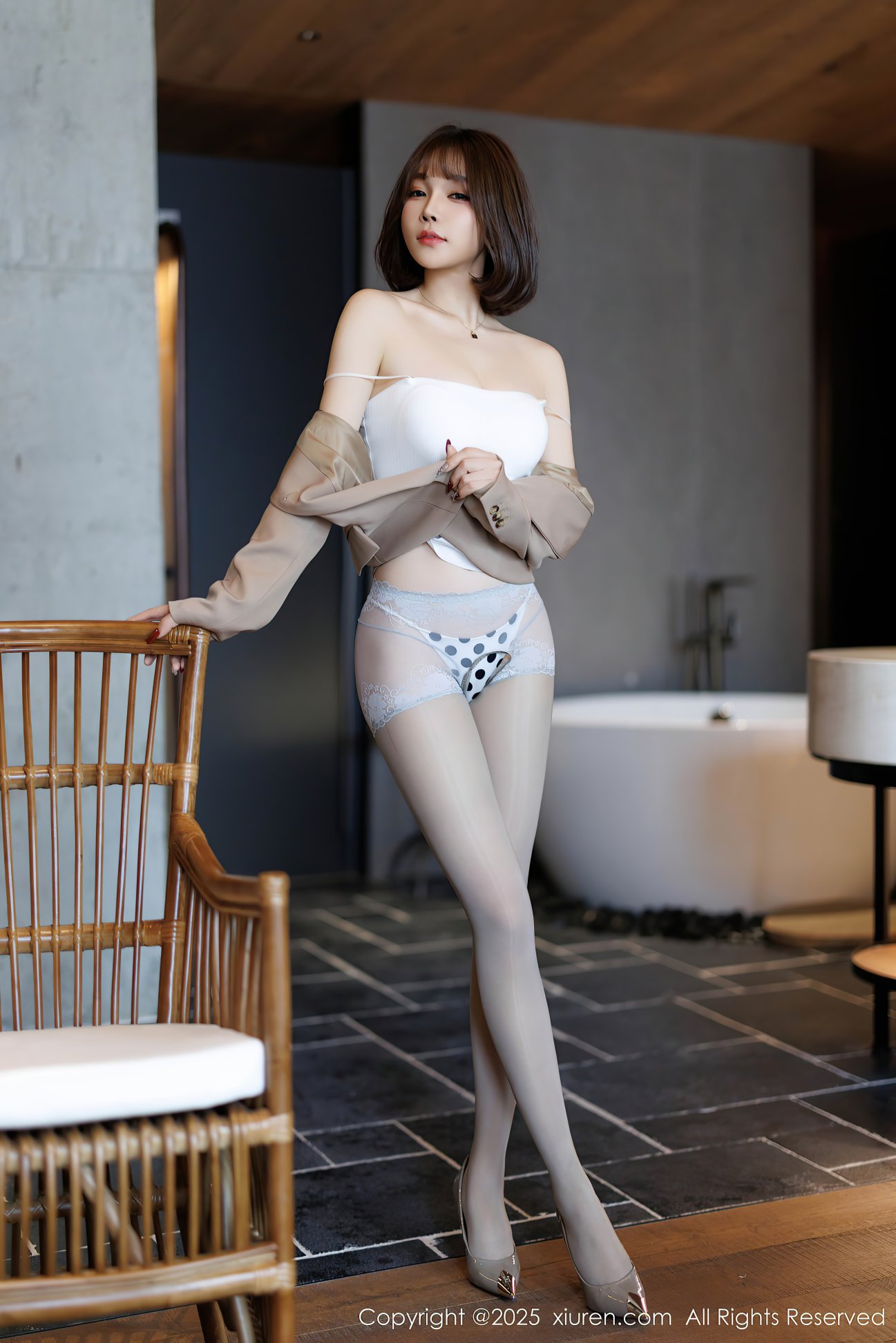 [XIUREN秀人网] 2025.02.06 NO.9844 徐莉芝Booty [88P-769MB]