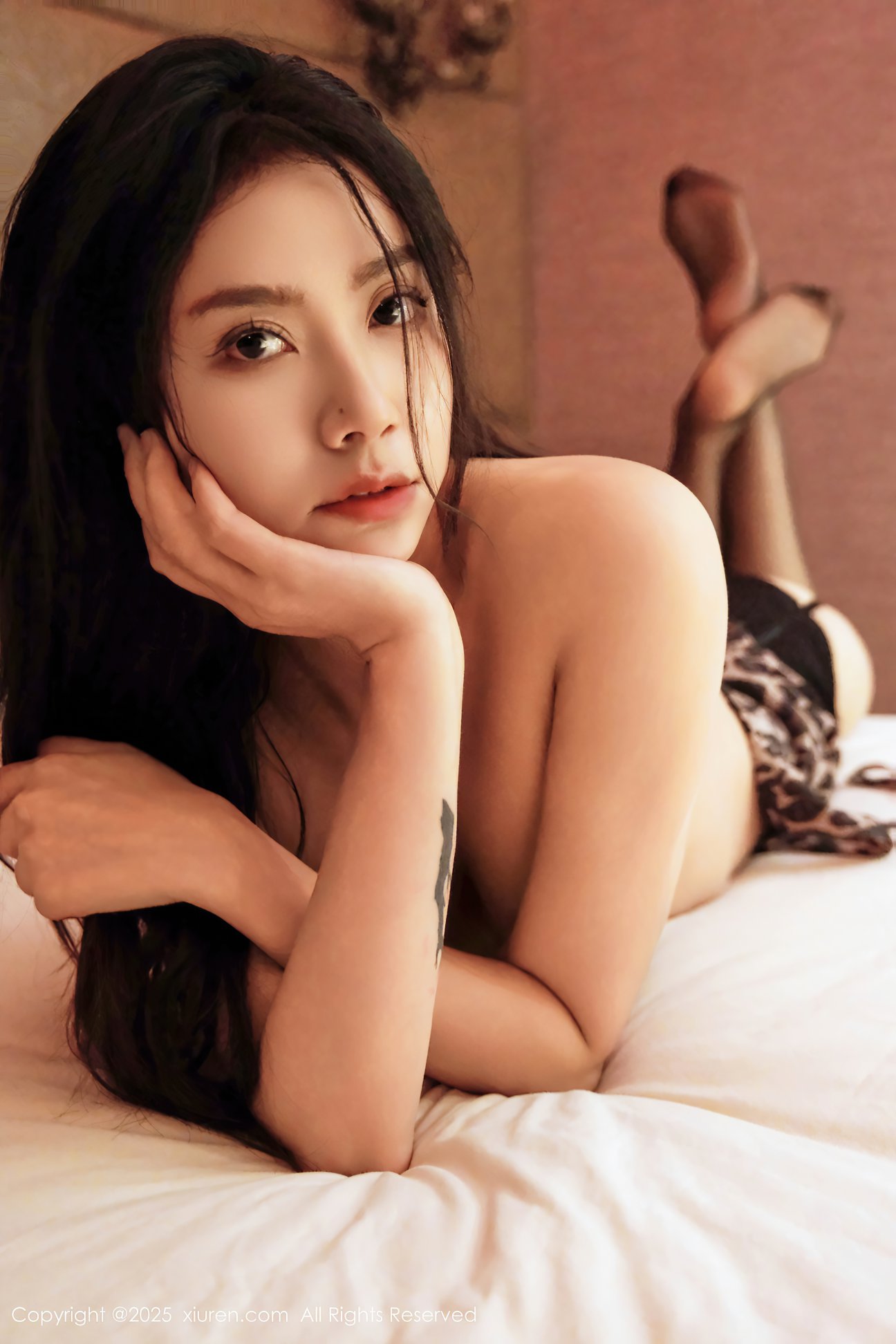 [XIUREN秀人网] 2025.01.07 NO.9721 方子萱 [77P-864MB]