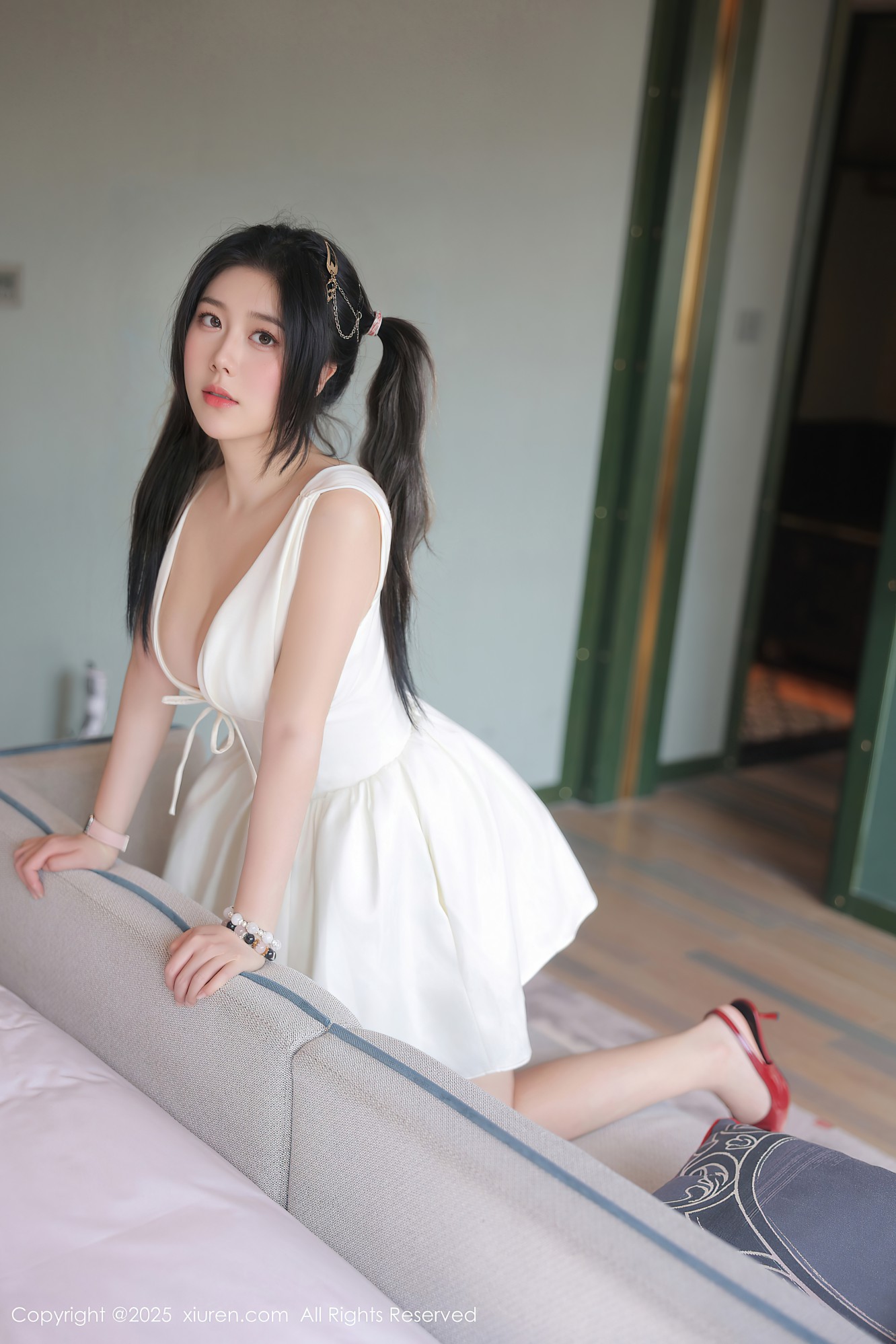 [XIUREN秀人网] 2025.05.12 NO.10262 诺诺Hsu [40P-374MB]