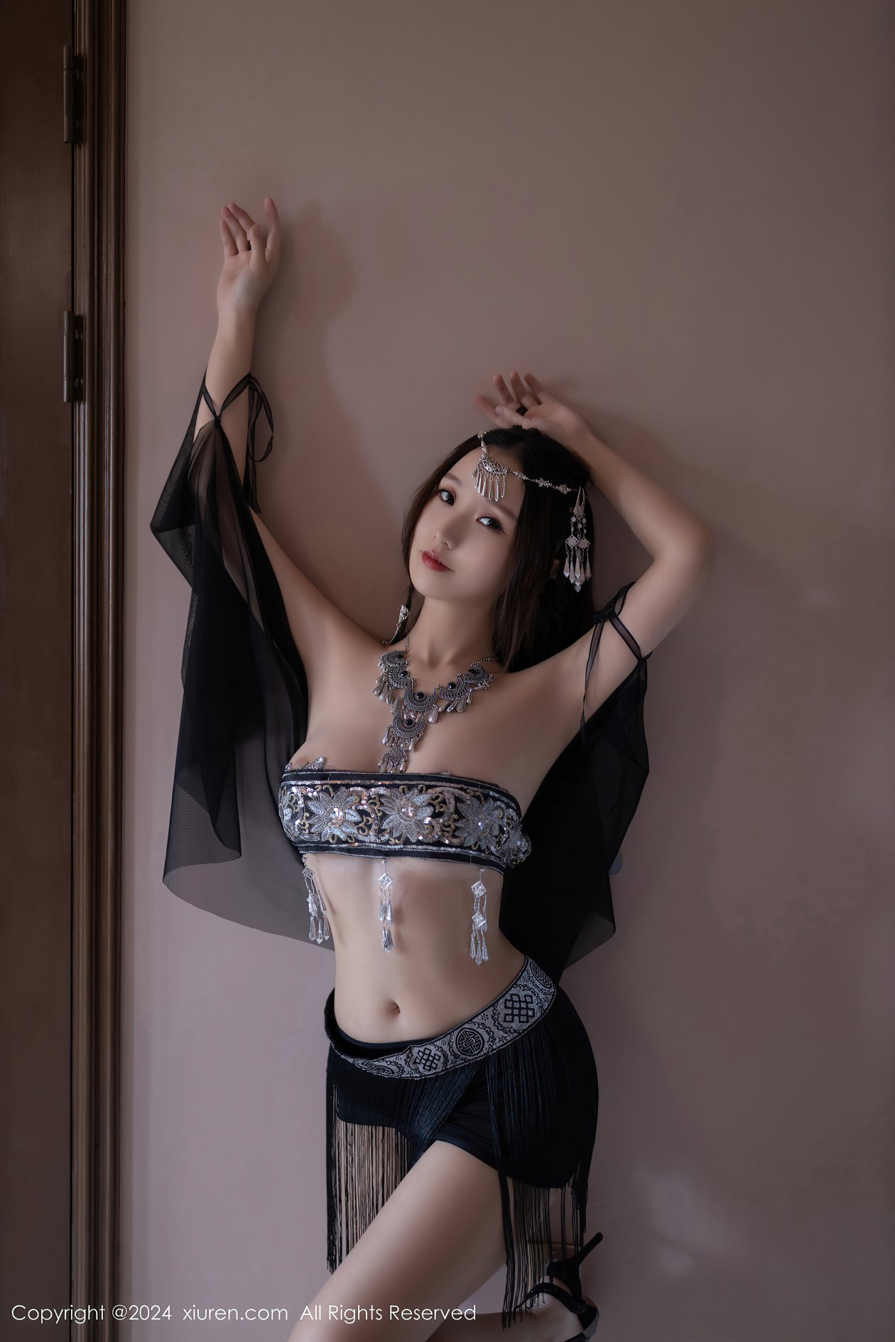 [XIUREN秀人网] 2024.09.18 NO.9172 杏子Yada [81P-730MB]