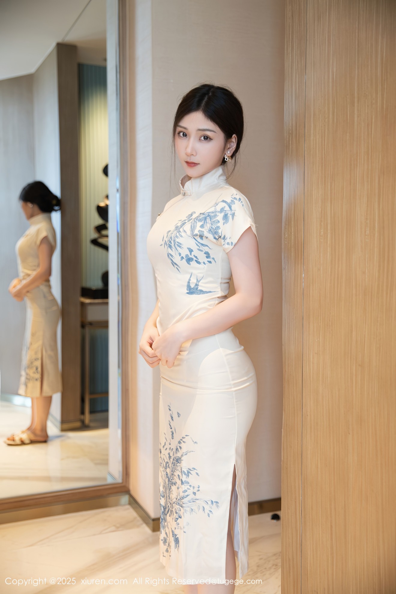 [XIUREN秀人网] 2025.07.31 NO.10605 刘婷婷 [72P]