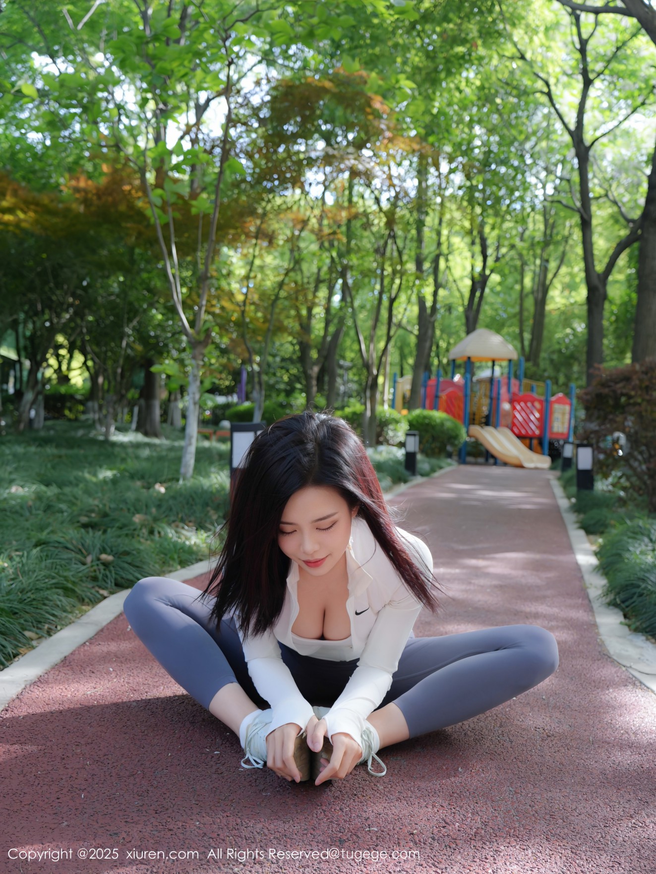 [XIUREN秀人网] 2025.07.29 NO.10595 玫瑰我爱你 [81P]