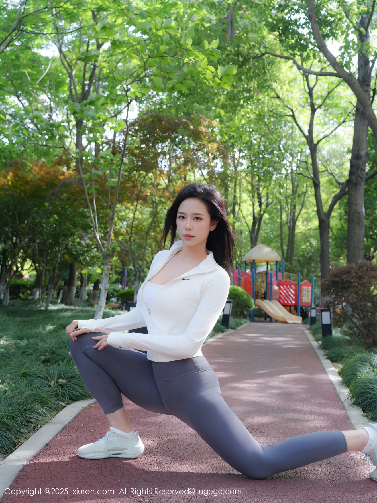 [XIUREN秀人网] 2025.07.29 NO.10595 玫瑰我爱你 [81P]