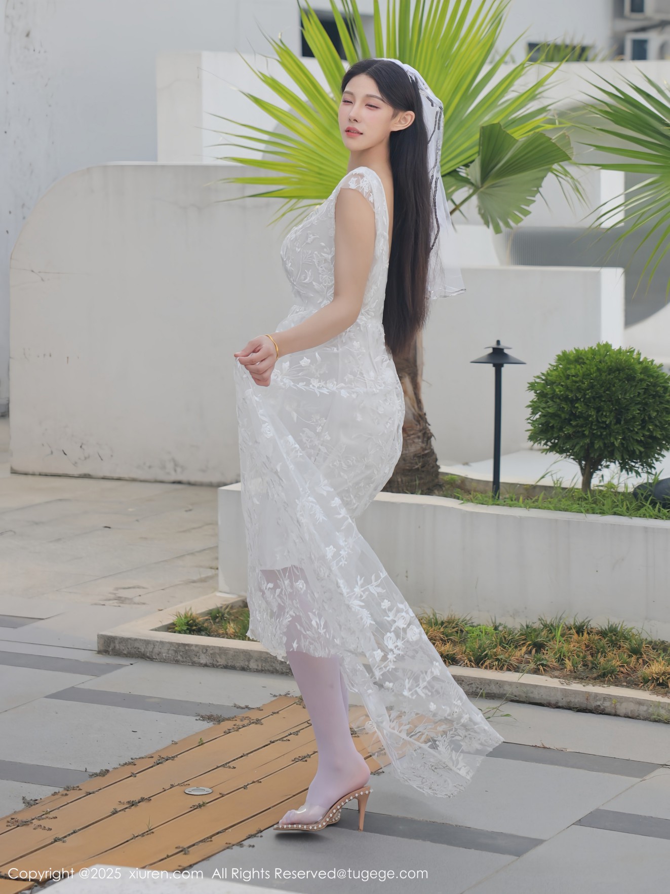 [XIUREN秀人网] 2025.08.18 NO.10661 梨霜儿 [82P]
