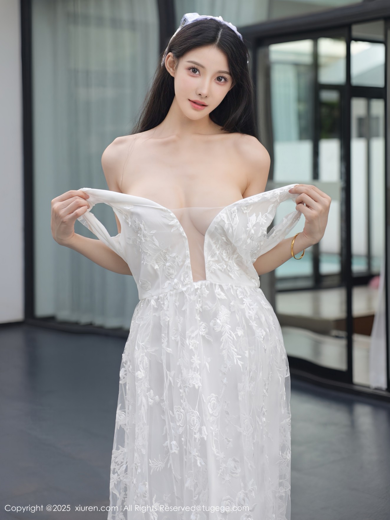 [XIUREN秀人网] 2025.08.18 NO.10661 梨霜儿 [82P]