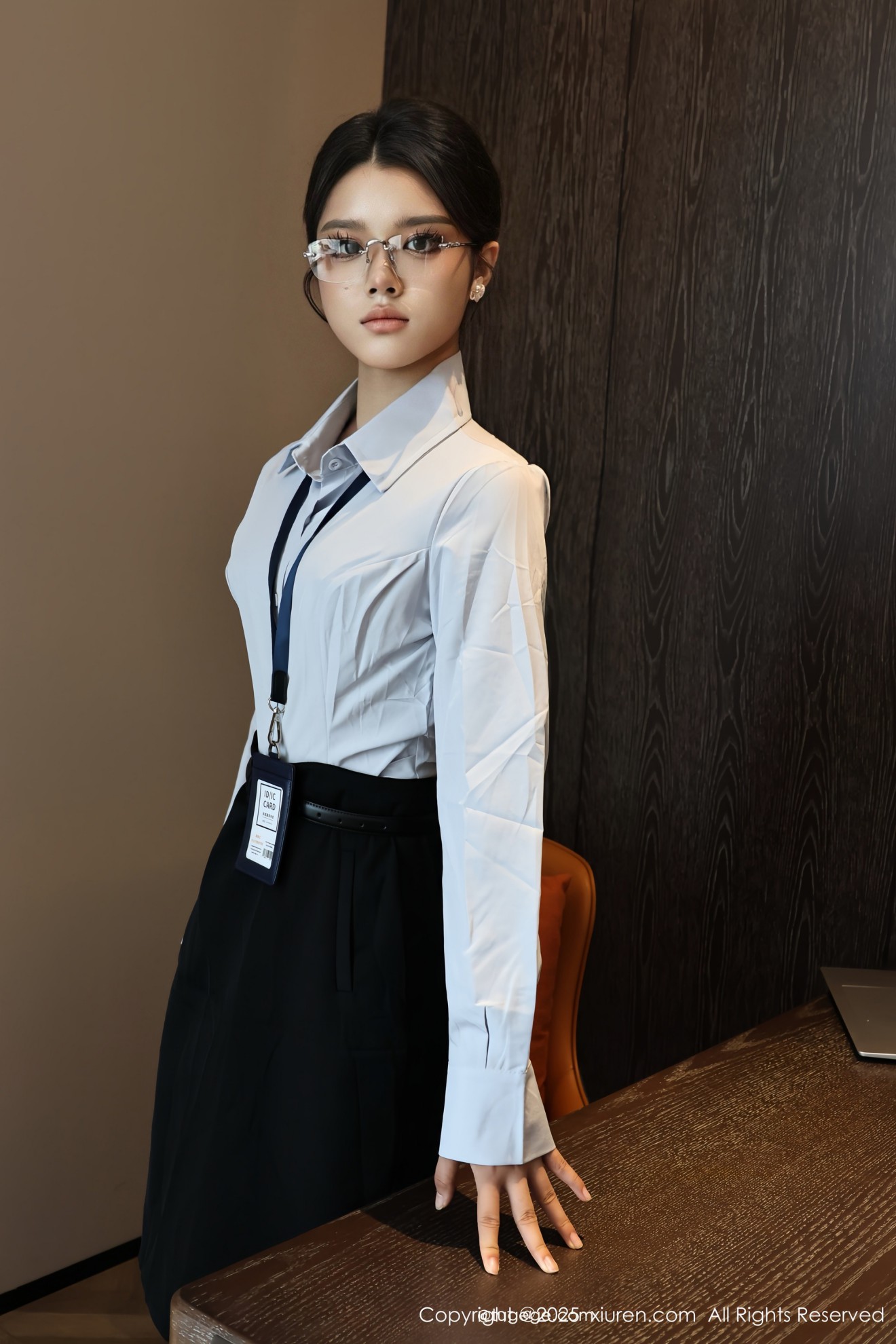 [XIUREN秀人网] 2025.08.21 NO.10674 糯梨子 [94零社区]