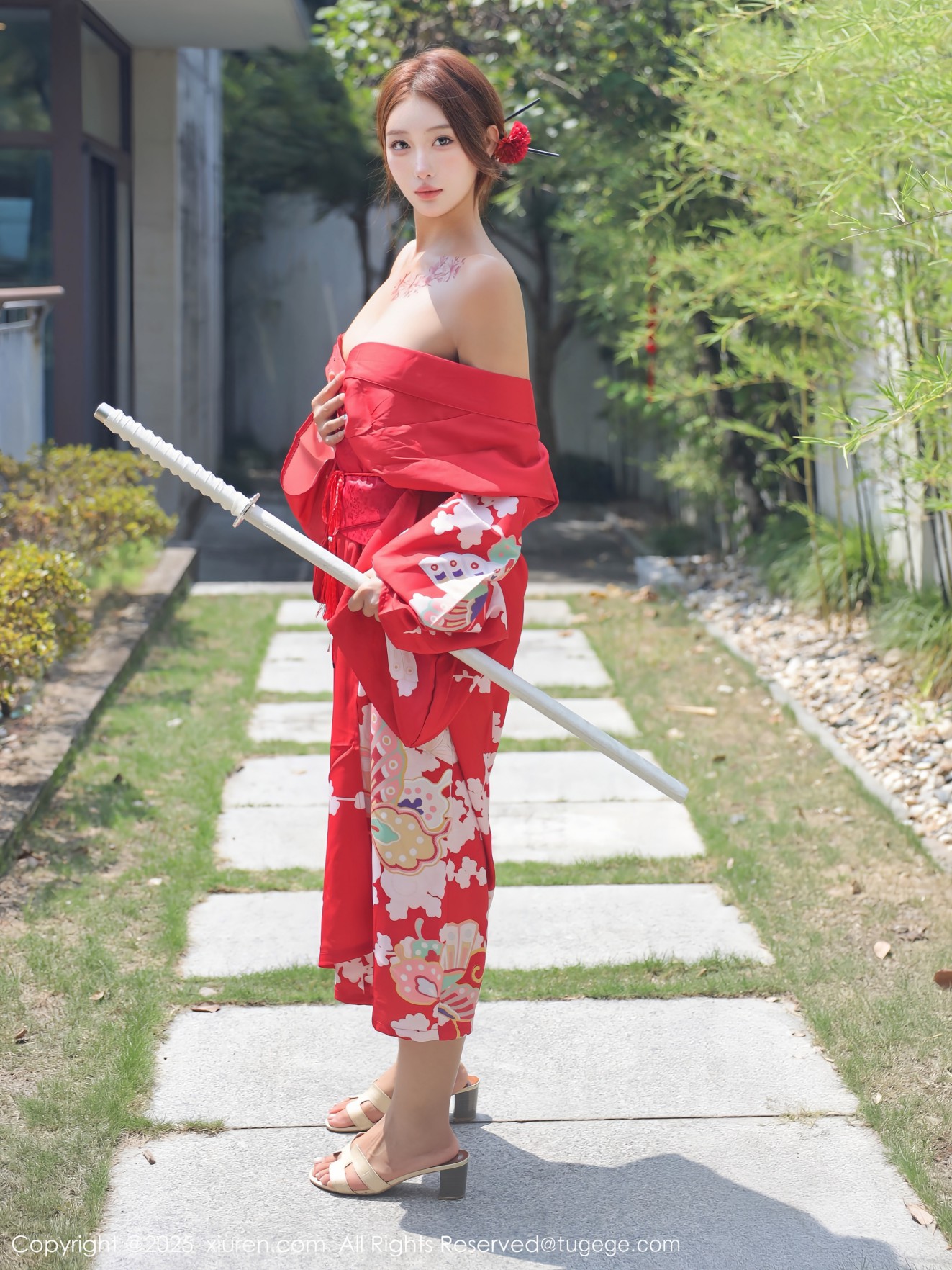 [XIUREN秀人网] 2025.08.22 NO.10683 金允希Yuki [94零社区]