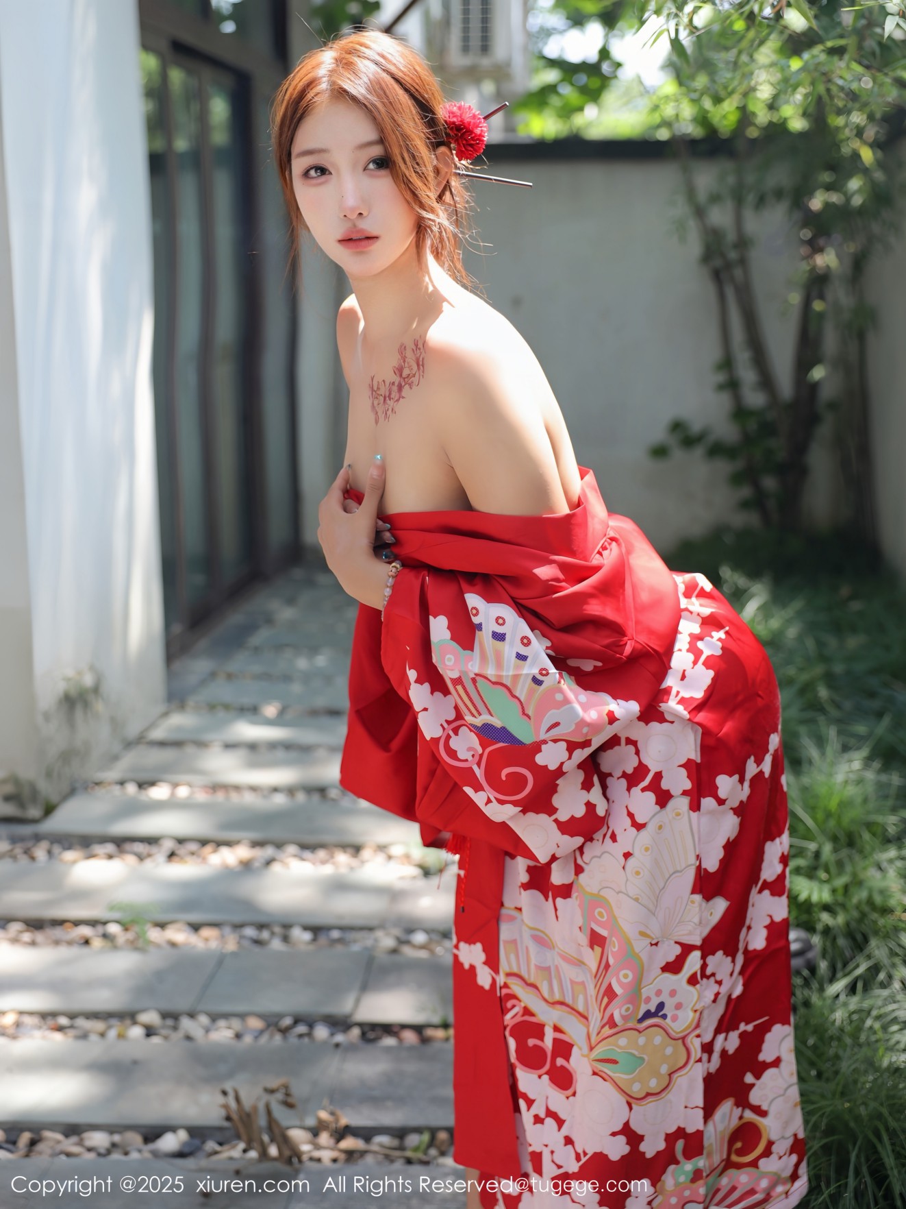 [XIUREN秀人网] 2025.08.22 NO.10683 金允希Yuki [94零社区]