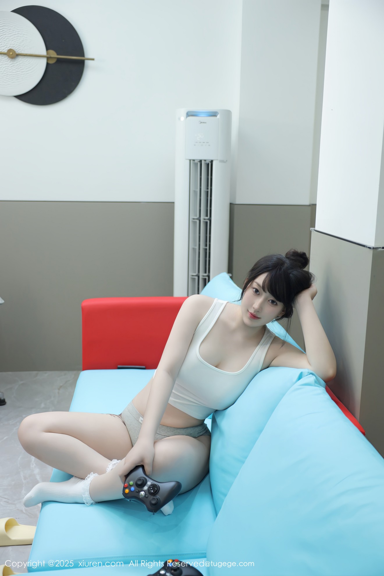 [XIUREN秀人网] 2025.08.21 NO.10676 李沁恩lrene [94零社区]