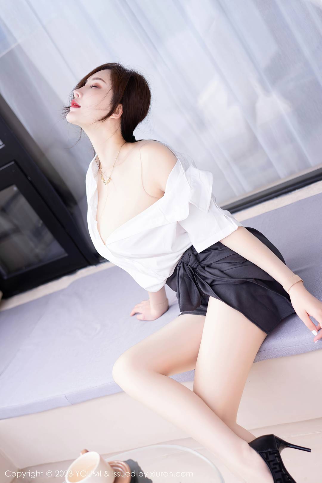 [YOUMI尤蜜荟] 2023.10.31 VOL.998 Carol周妍希 [73P-614MB]