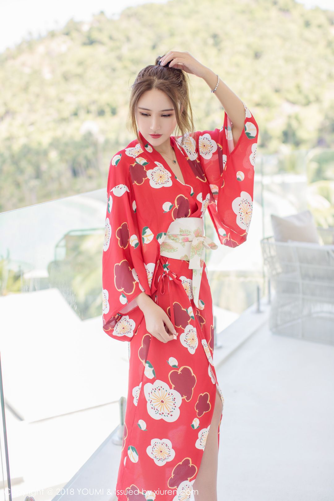 [YOUMI尤蜜荟] 2018.05.29 VOL.167 SOLO-尹菲 [49P-133MB]