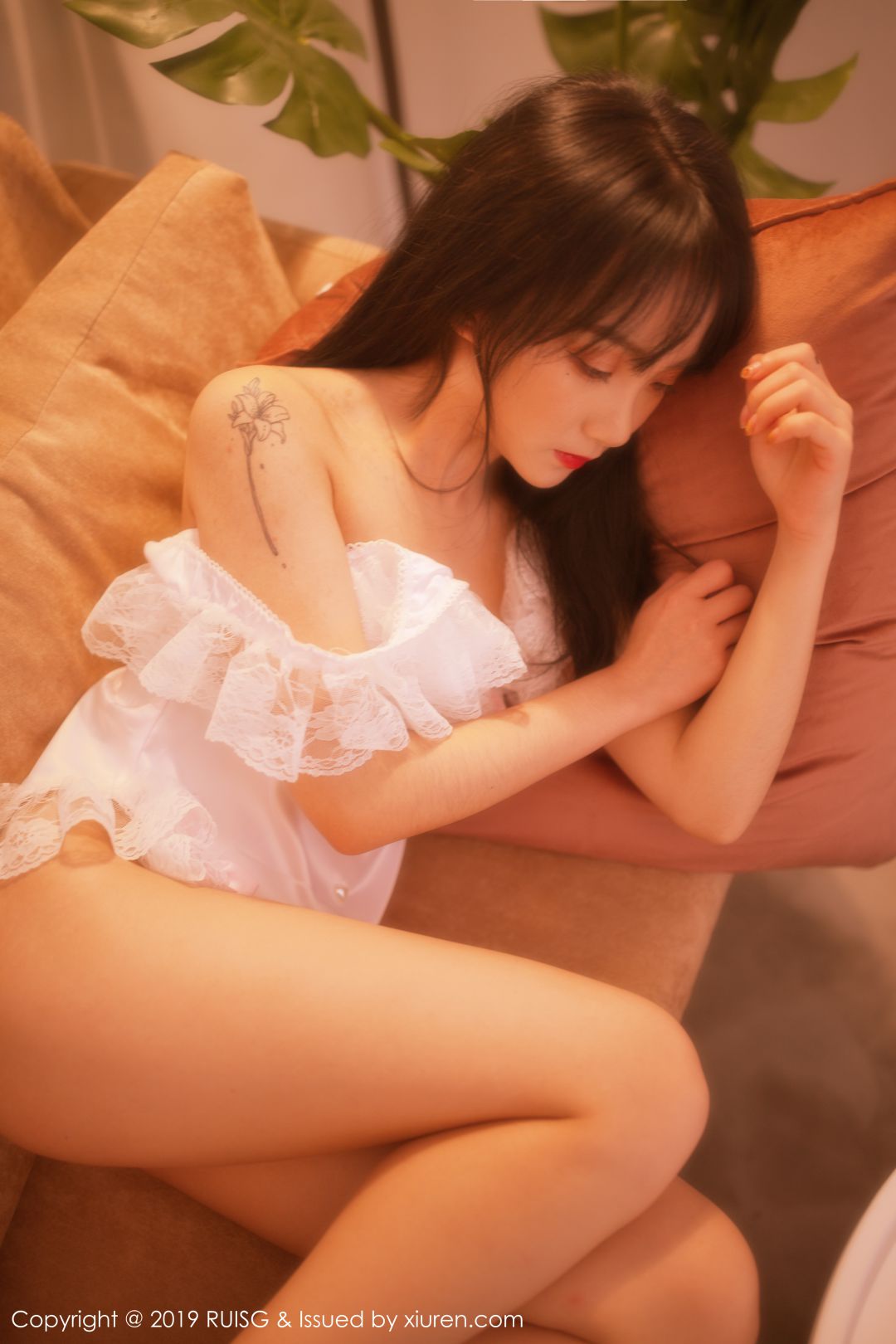 [RUISG瑞丝馆] 2019.09.11 VOL.085 小葡萄miki [43P-139MB]