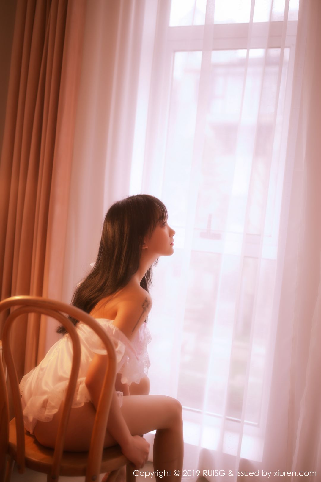 [RUISG瑞丝馆] 2019.09.11 VOL.085 小葡萄miki [43P-139MB]