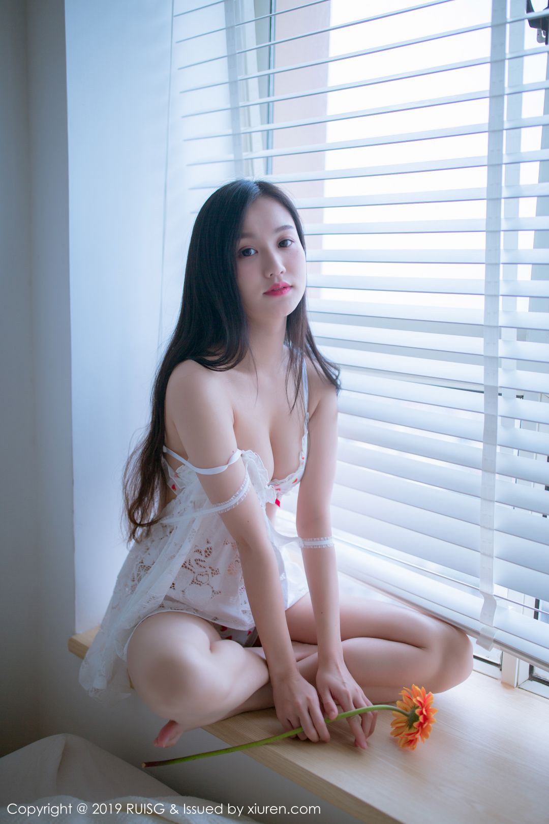 [RUISG瑞丝馆] 2019.06.25 VOL.068 深紫Julie [49P-135MB]