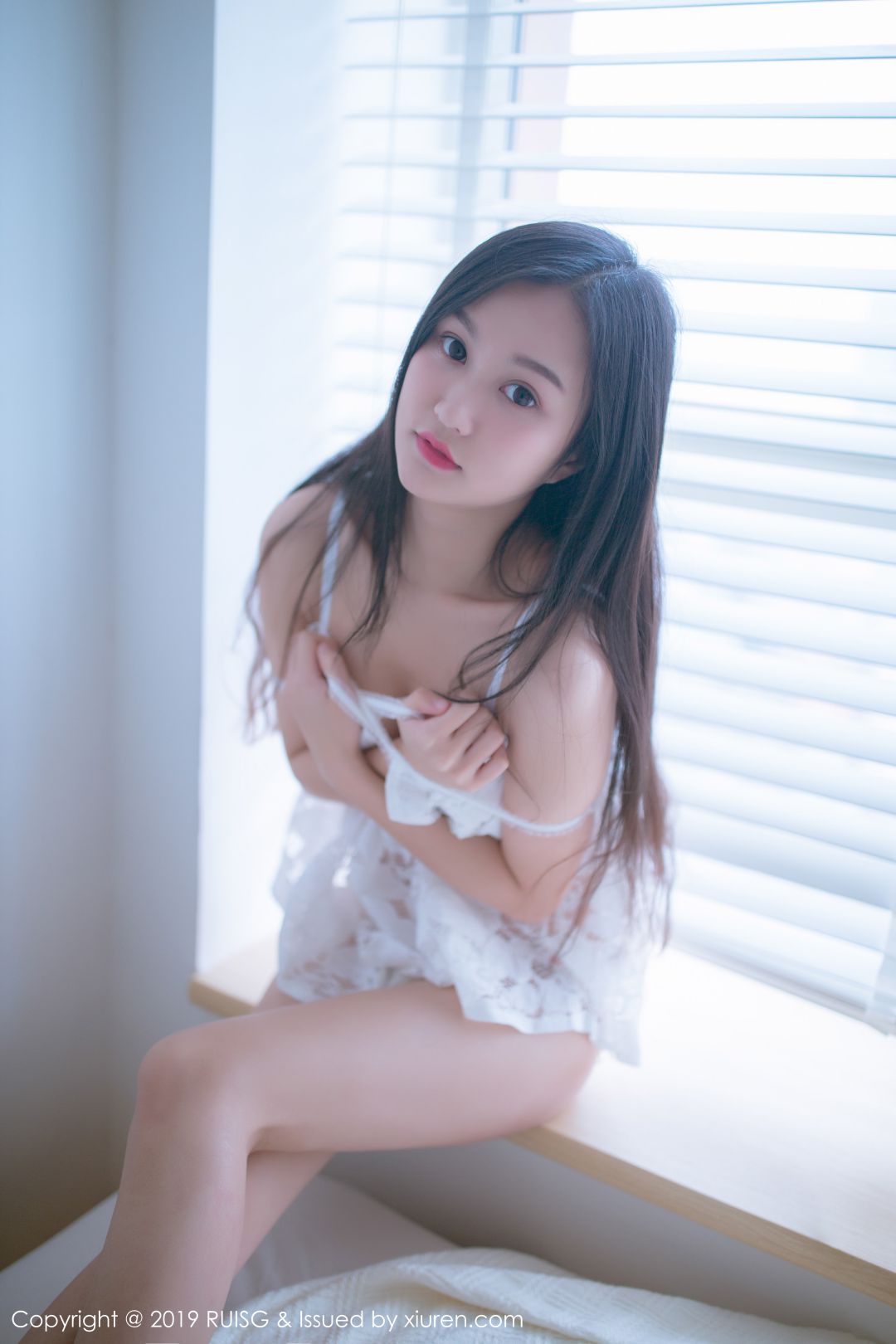 [RUISG瑞丝馆] 2019.06.25 VOL.068 深紫Julie [49P-135MB]