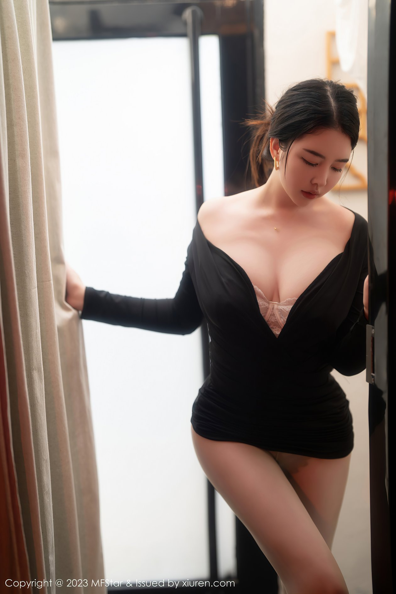 [MFStar模范学院] 2023.03.21 VOL.596 樱桃小犊子 [58P-495MB]