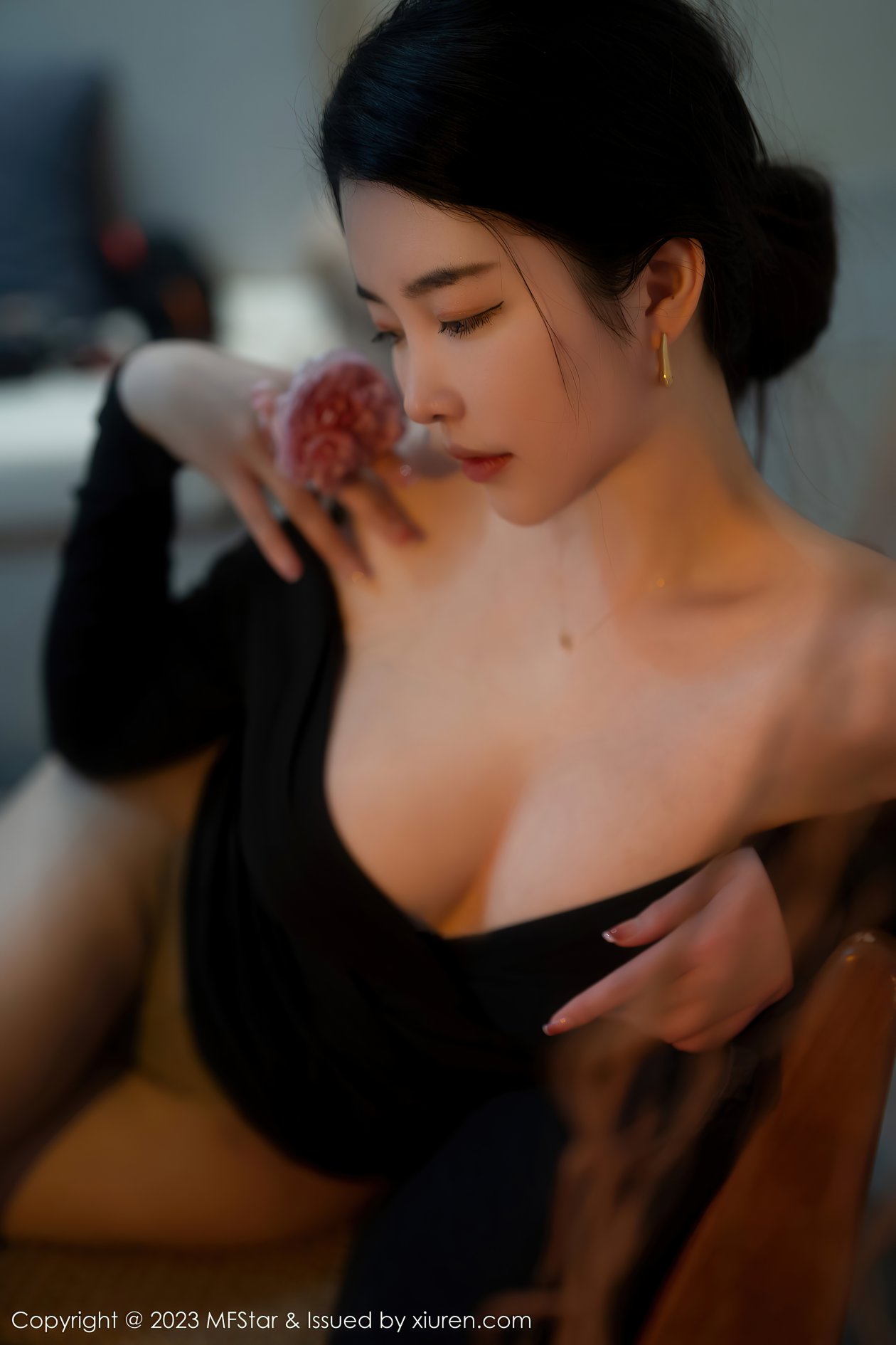 [MFStar模范学院] 2023.03.21 VOL.596 樱桃小犊子 [58P-495MB]