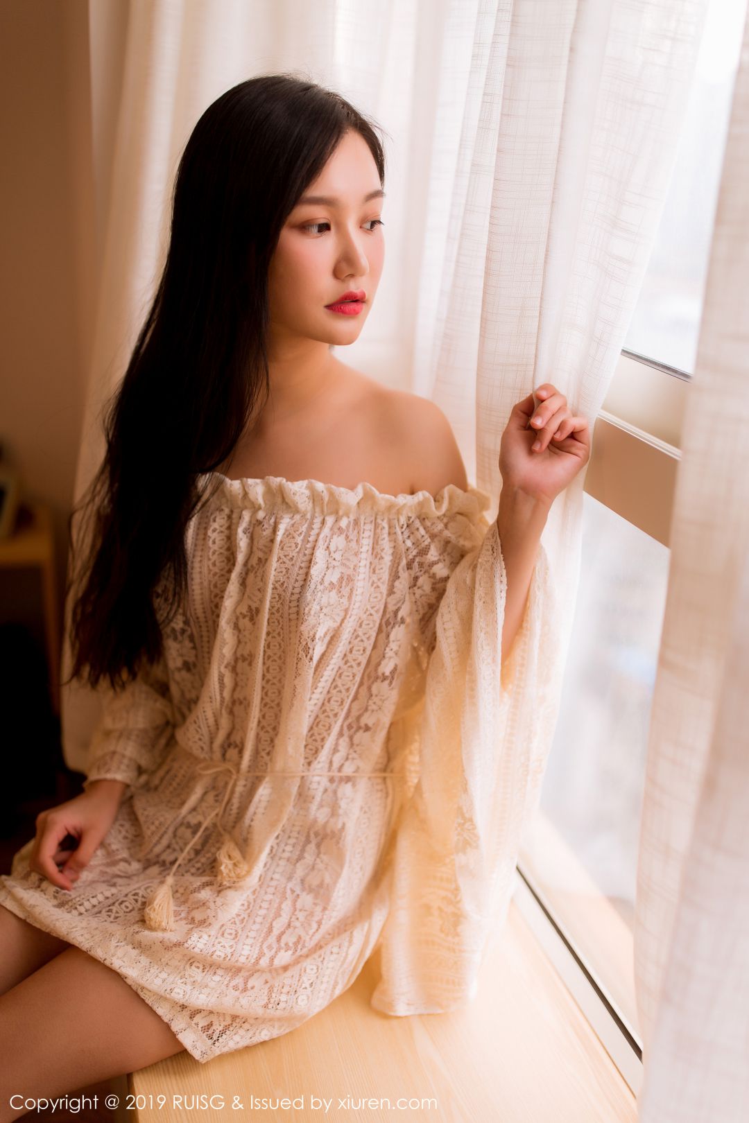 [RUISG瑞丝馆] 2019.06.19 VOL.066 深紫Julie [42-112MB]