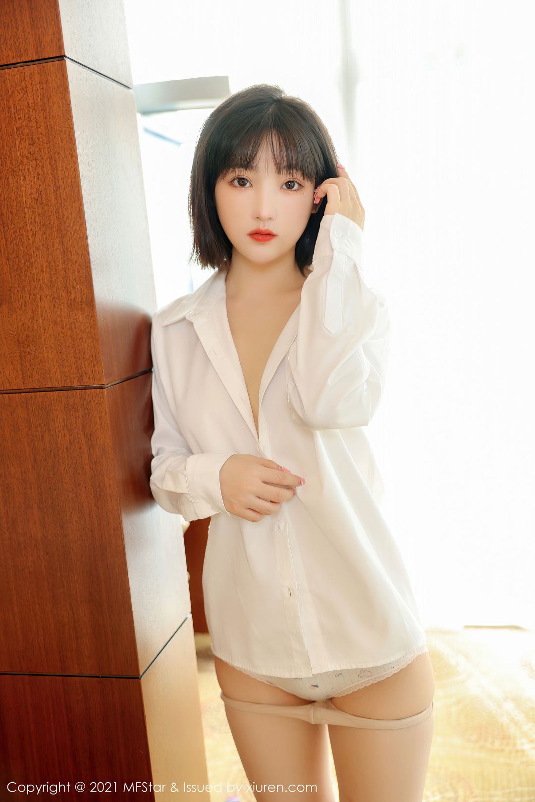 [MFStar模范学院] 2021.11.29 VOL.543 甜筒晓彤 [53P-526MB]