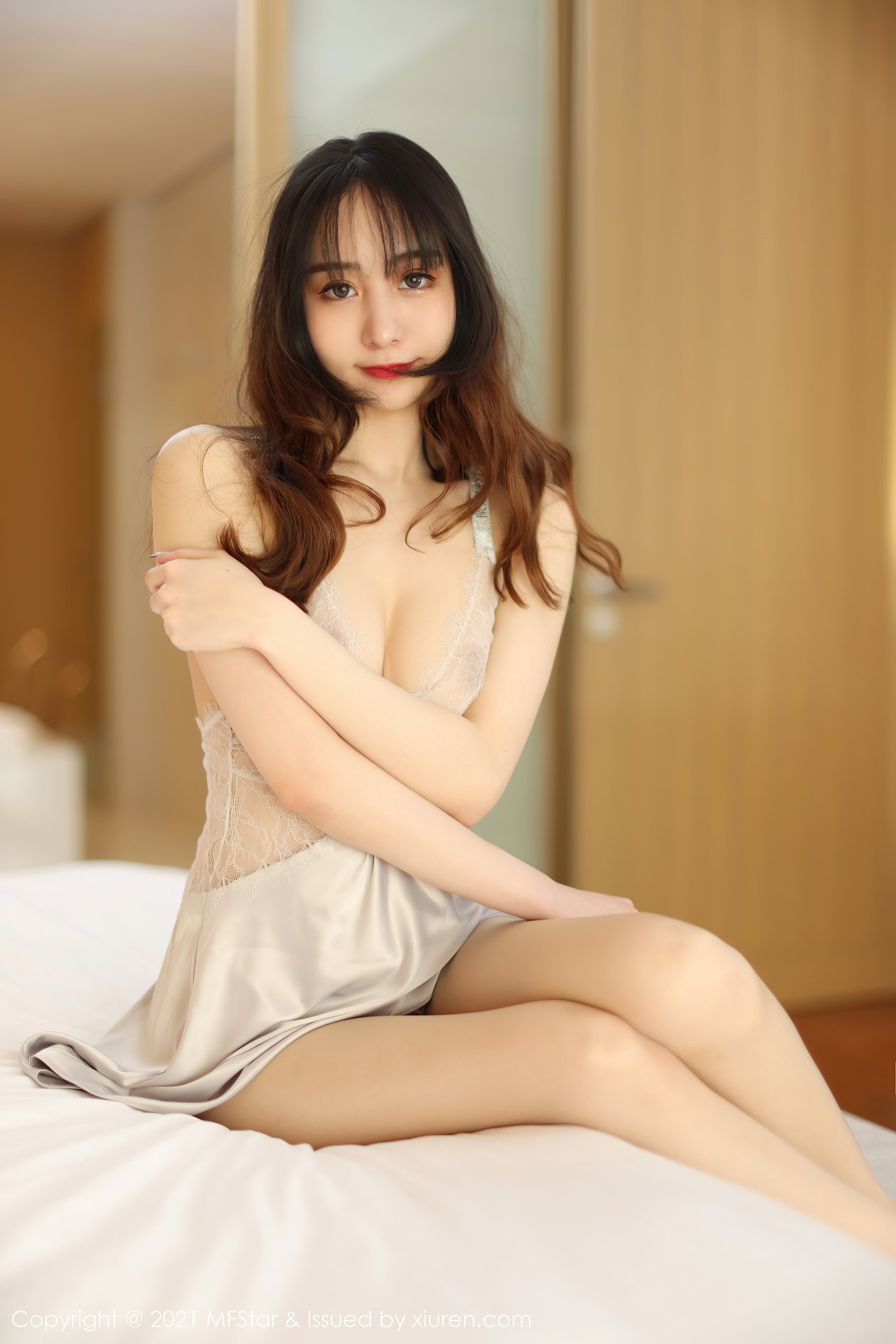 [MFStar模范学院] 2021.05.14 VOL.495 水水er [54P-497MB]