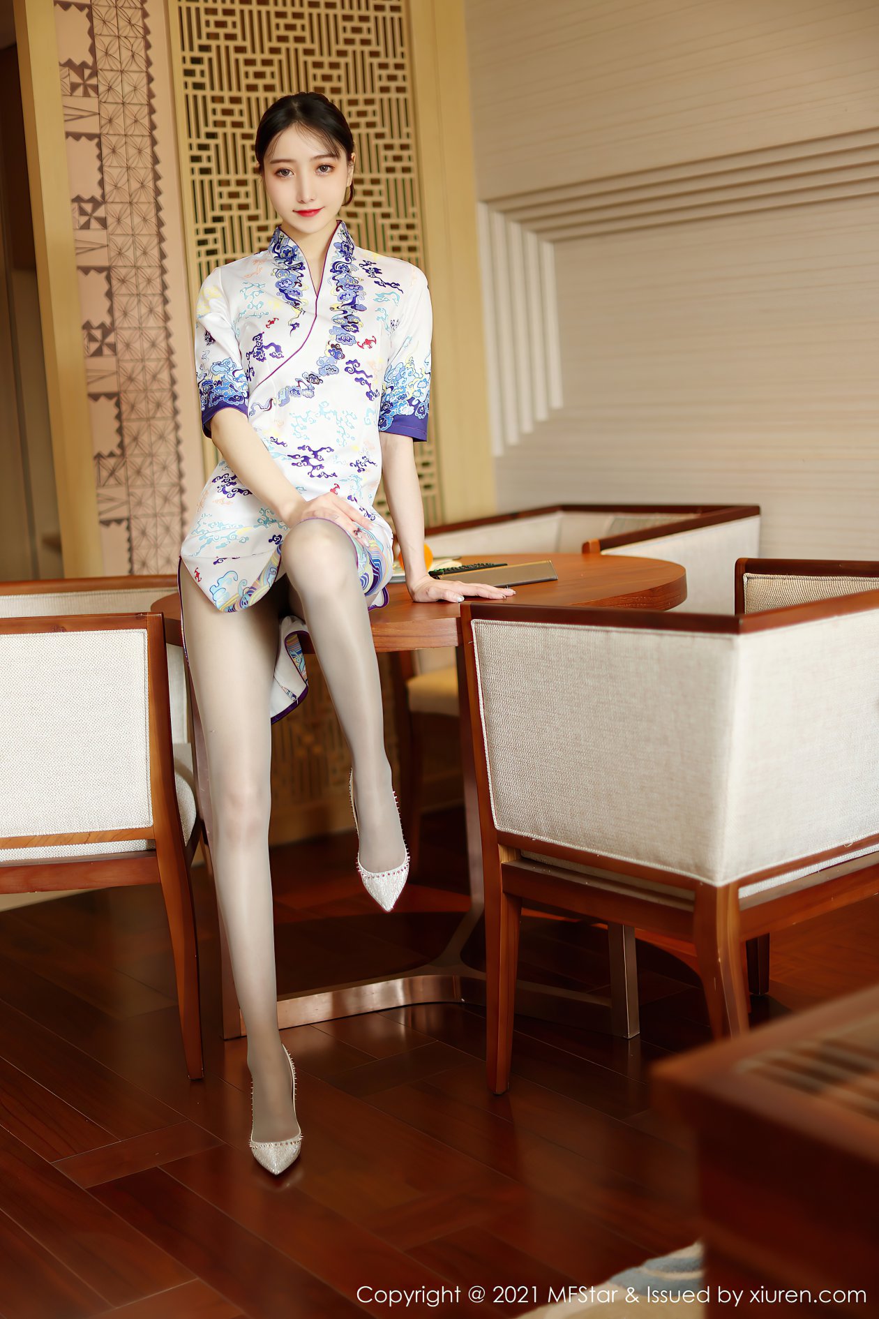 [MFStar模范学院] 2021.04.30 VOL.490 水水er [58P-630MB]