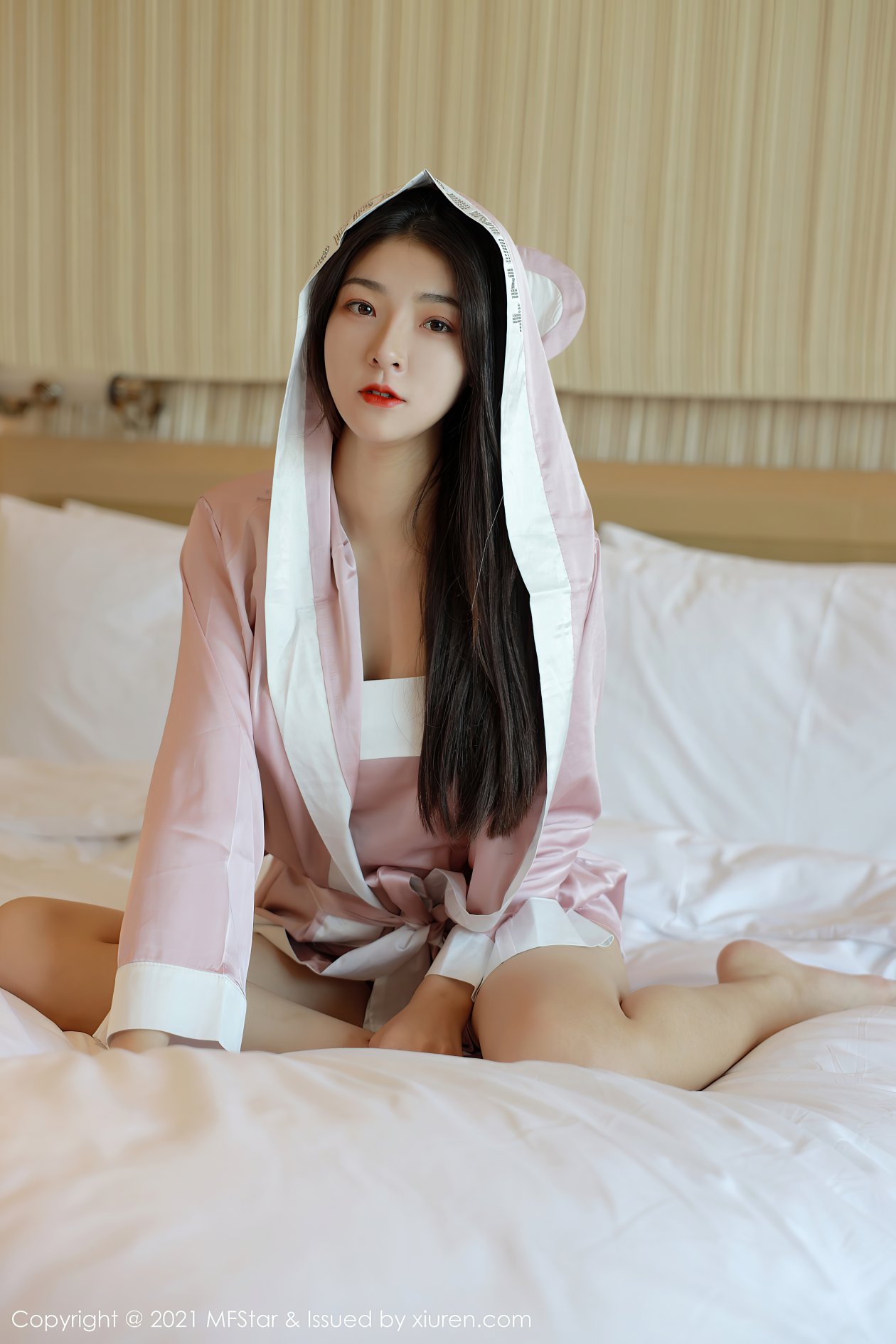 [MFStar模范学院] 2021.02.03 VOL.453 Laura苏雨彤 [43P-410MB]