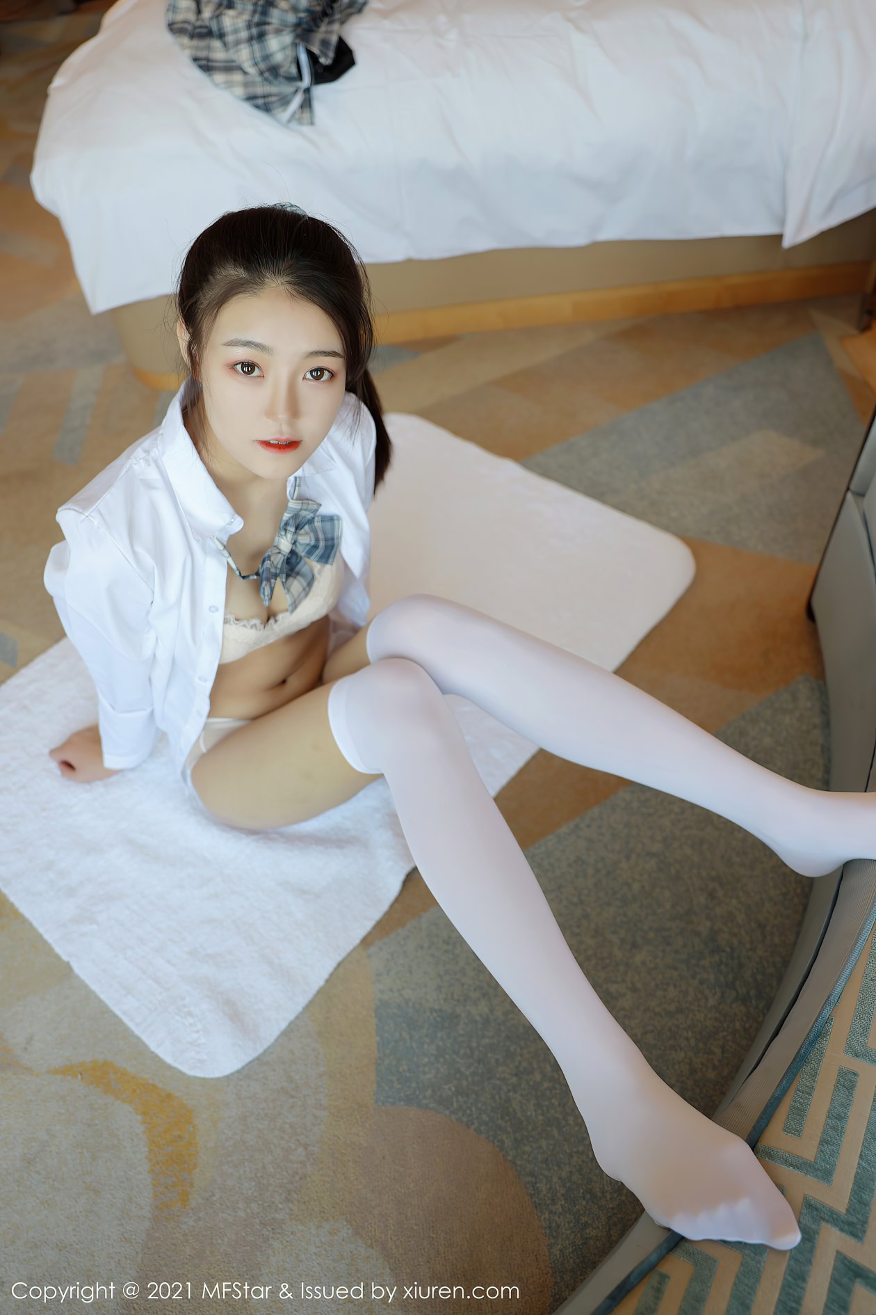 [MFStar模范学院] 2021.01.27 VOL.448 Laura苏雨彤 [40P-412MB]