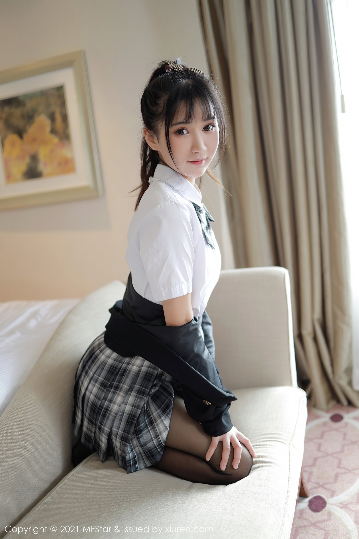 [MFStar模范学院] 2021.01.14 VOL.439 小果冻儿 [49P-541MB]