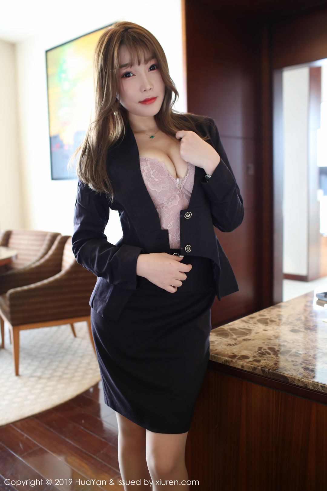[HuaYan花の颜] 2019.07.20 VOL.069 芝芝Booty[53P-143M]