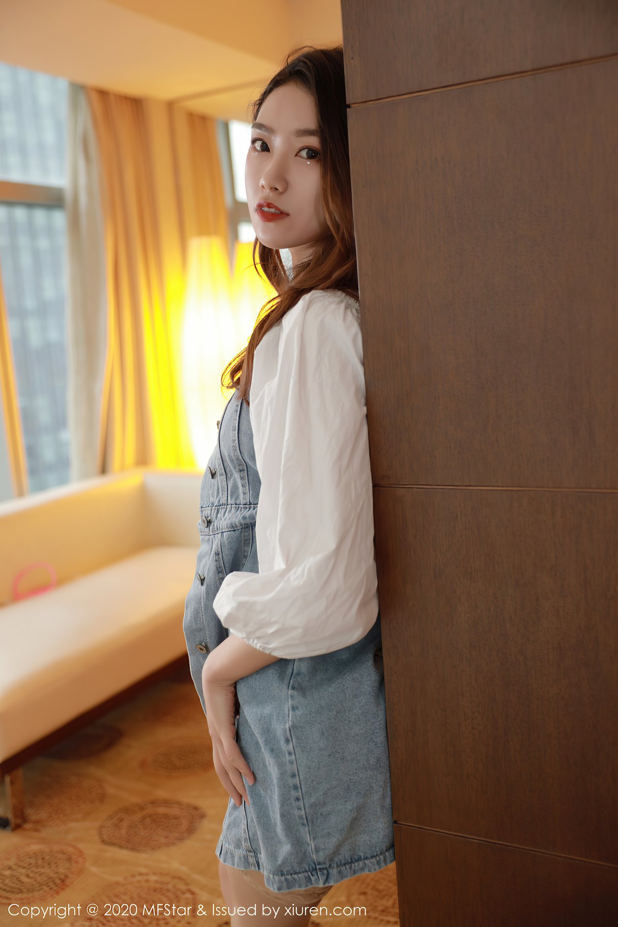 [MFStar模范学院] 2020.11.18 VOL.414 方子萱 [42P-485MB]