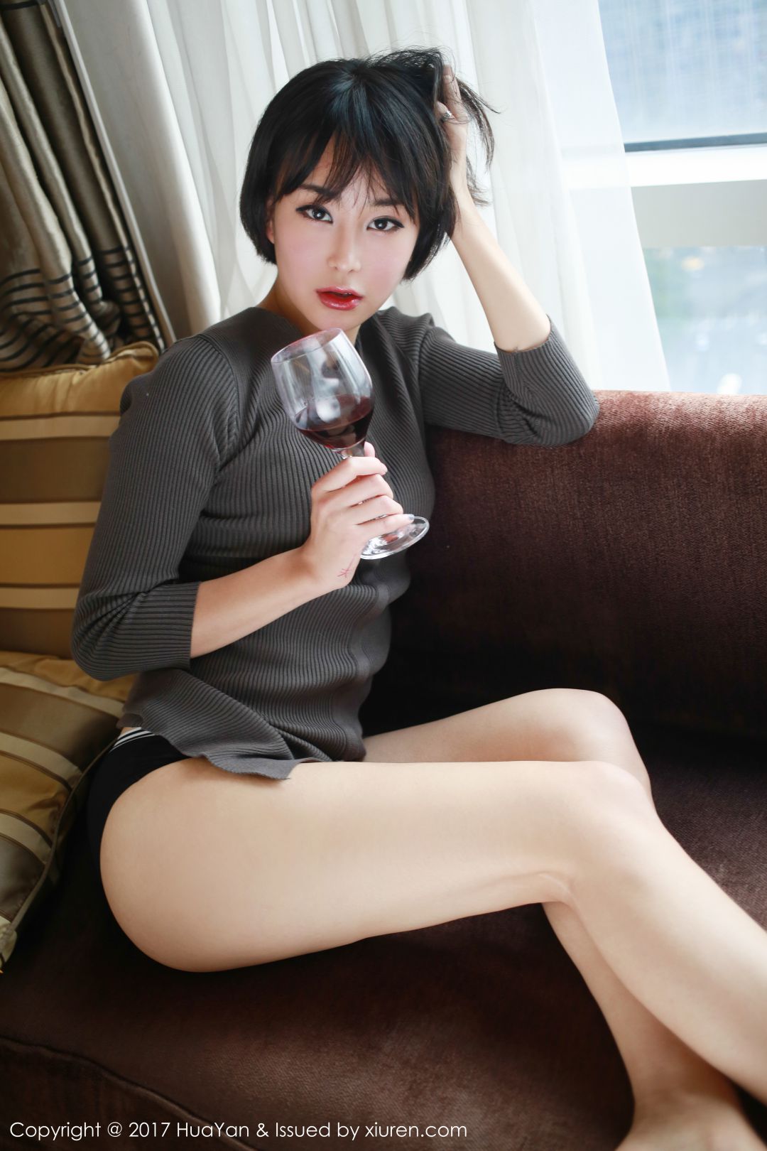 [HuaYan花の颜] 2017.04.18 VOL.035 艺蕾[43P-214M]