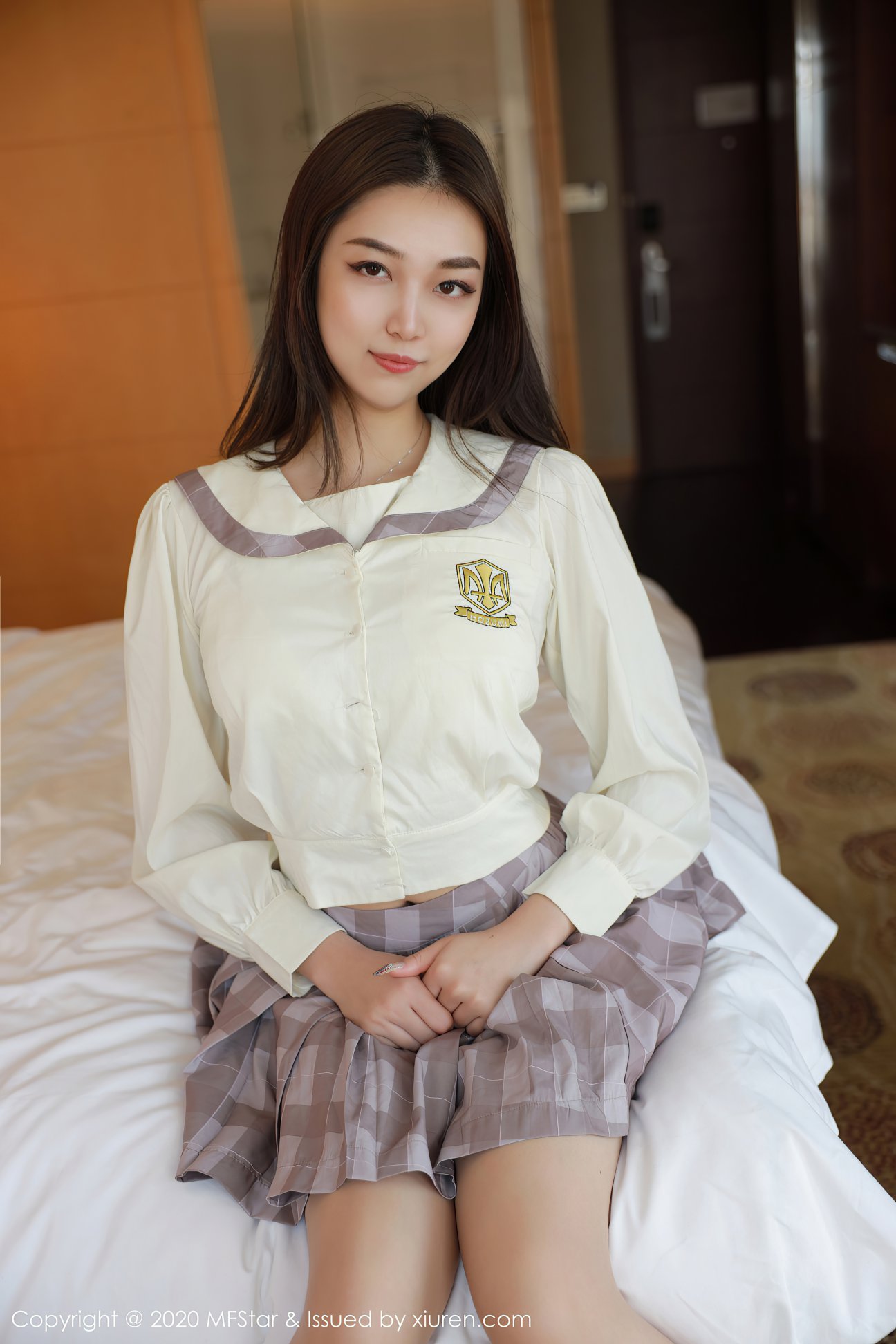 [MFStar模范学院] 2020.10.10 VOL.399 郑颖姗 [43P-406MB]