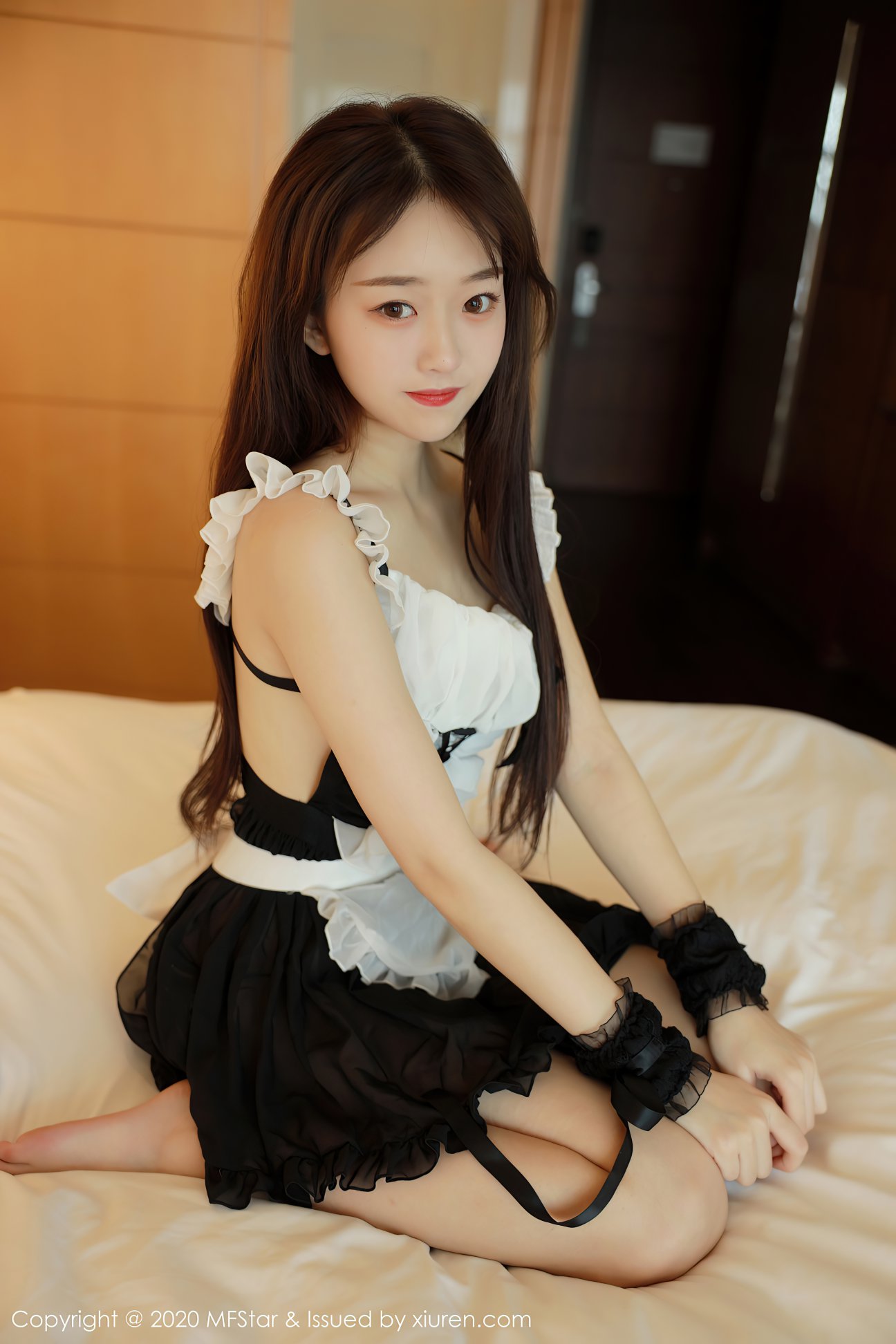 [MFStar模范学院] 2020.09.16 VOL.387 小奶瓶呜鸣 [66P-561MB]