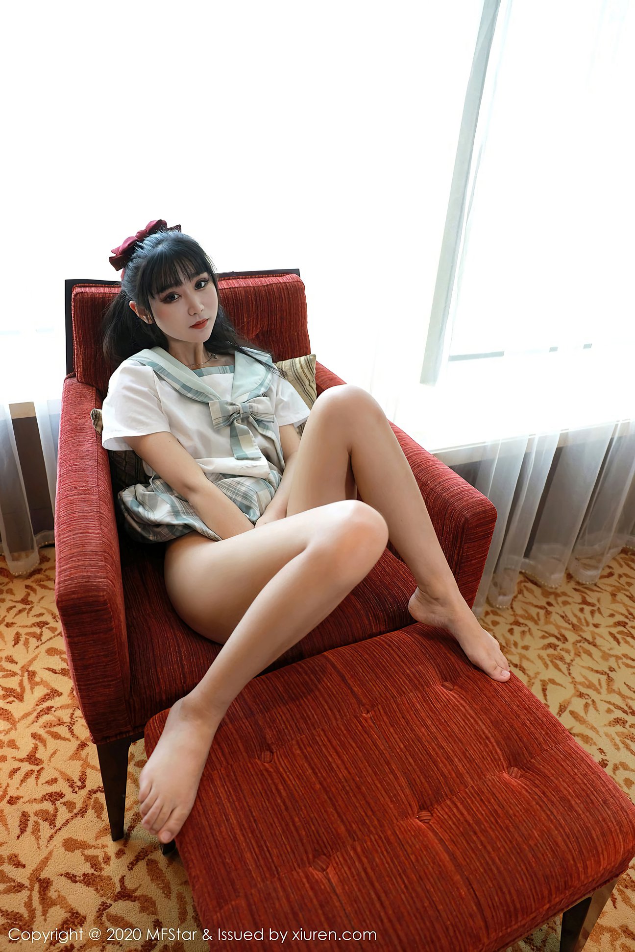 [MFStar模范学院] 2020.09.15 VOL.386 小果冻儿 [51P-958MB]