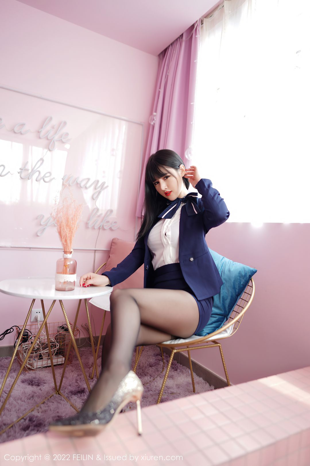 [FEILIN嗲囡囡] 2022.03.08 VOL.432 诗诗kiki [86P-692MB]